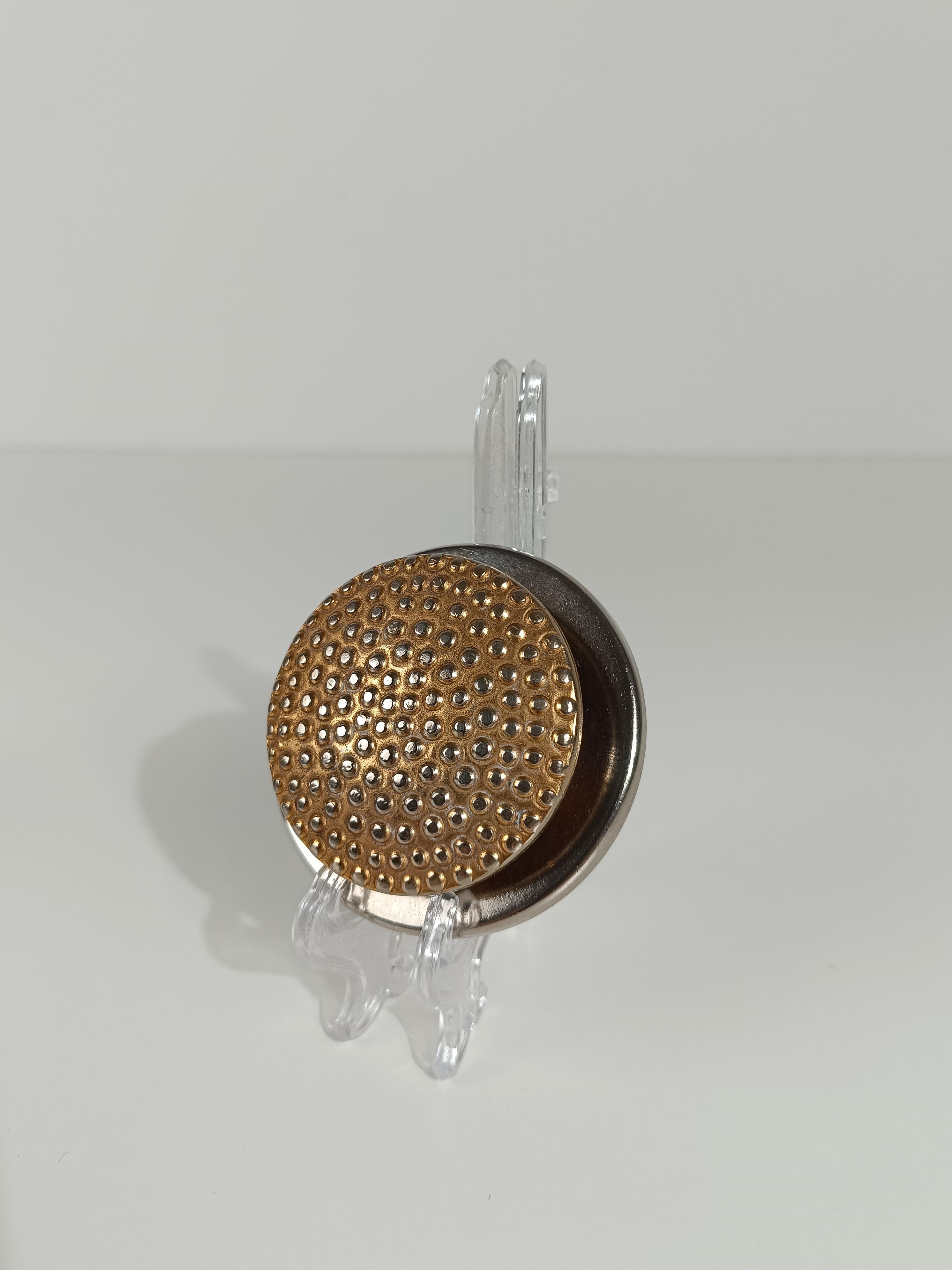 Posacenere a forma di fiore in metallo cromato con petali rimovibili, stile Mid Century Modern 6