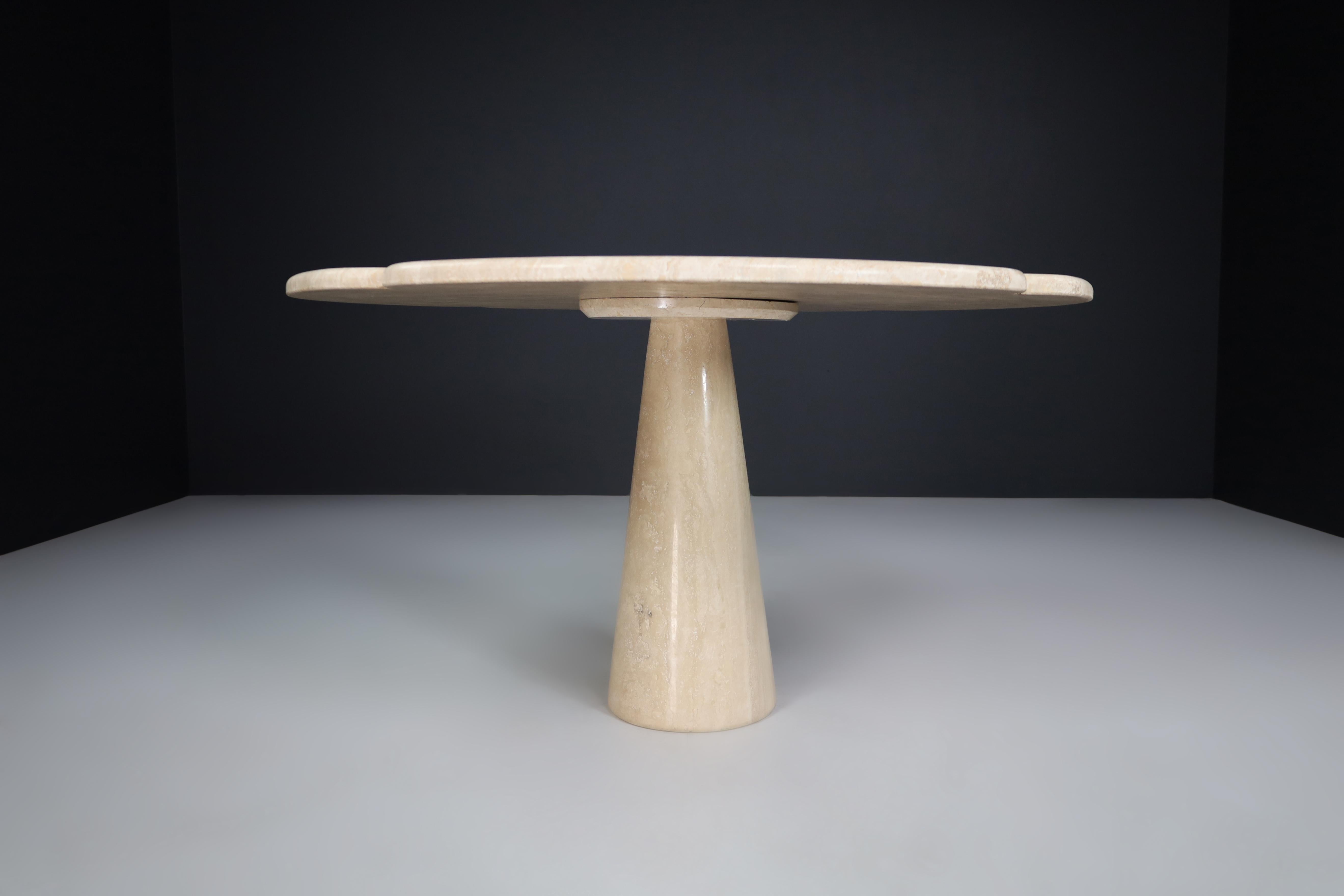 Mid-Century Modern Flower Shaped Top Travertine Dining Table, Italy, 1970s 4