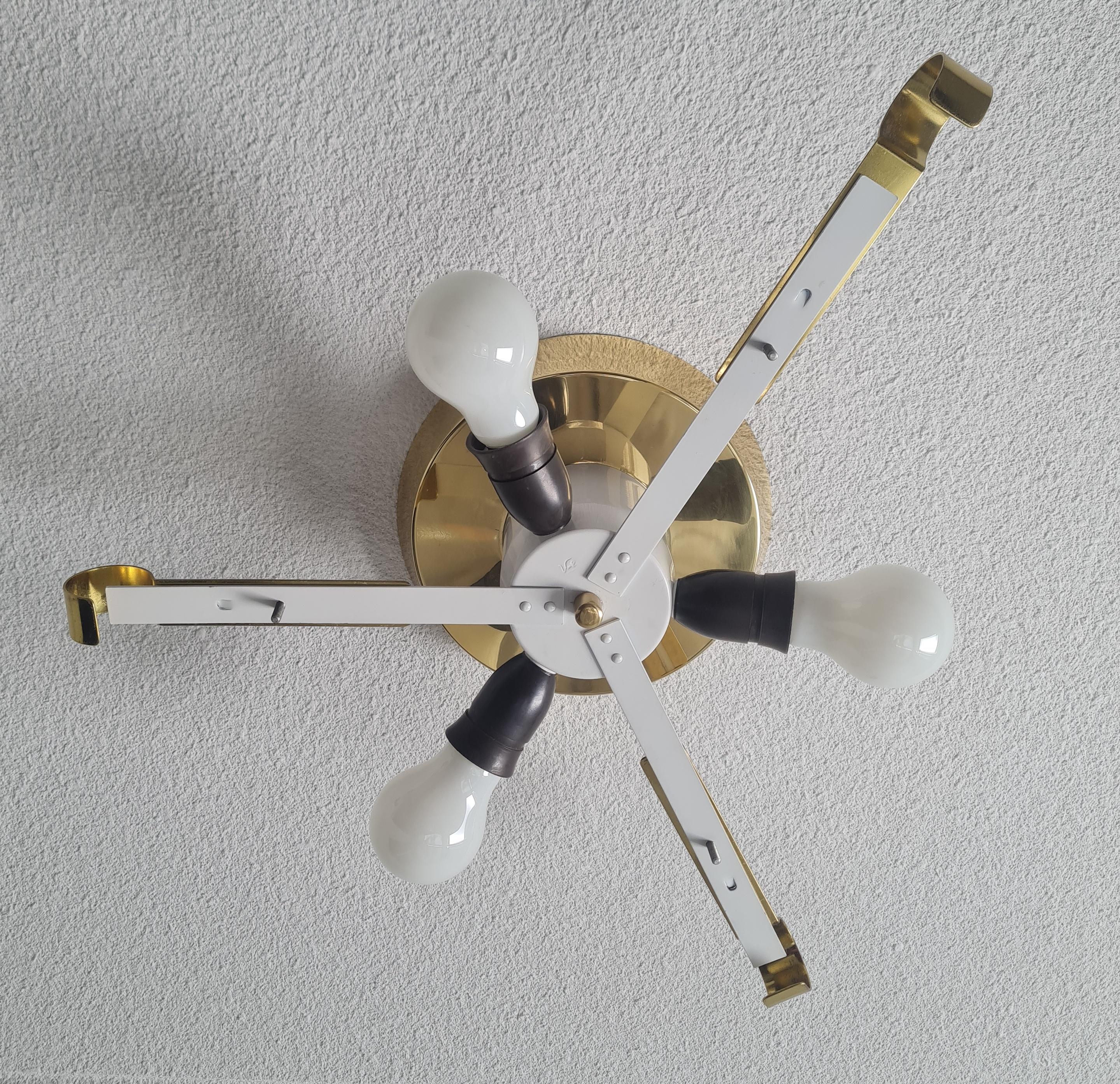 Mid-Century Modern Flush Mount Model 27103, Brass & Opaline Glass, Valinte 1960s For Sale 2
