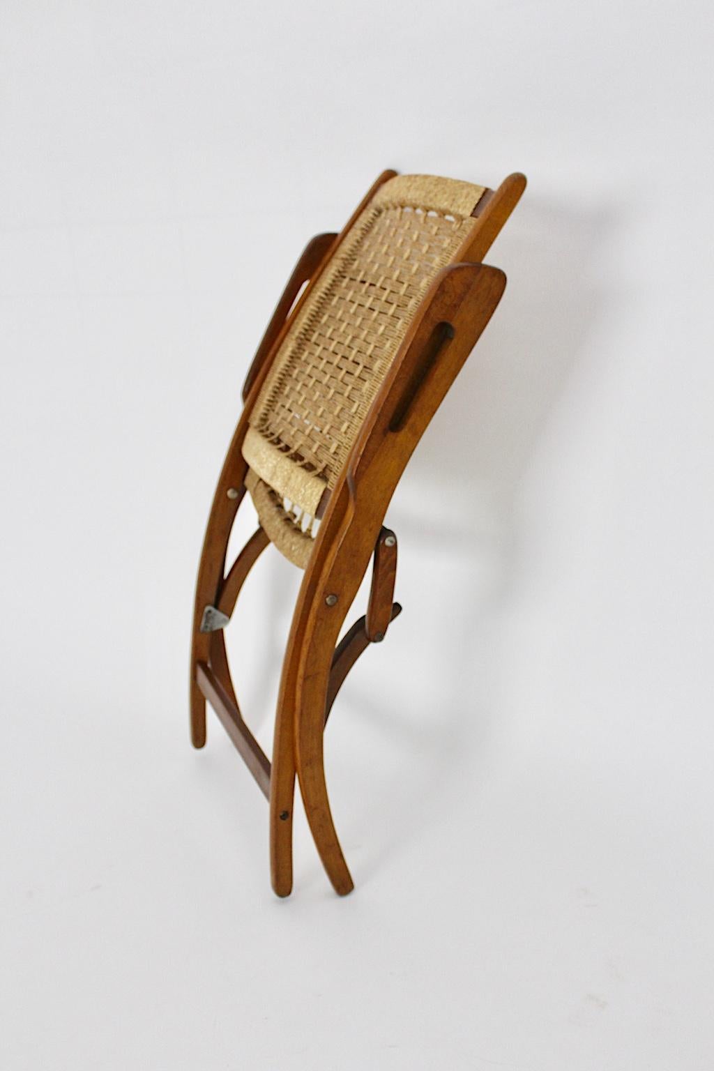 Mid-Century Modern Folding Beech Vintage Chair Style Gio Ponti, 1960s, Italy For Sale 8