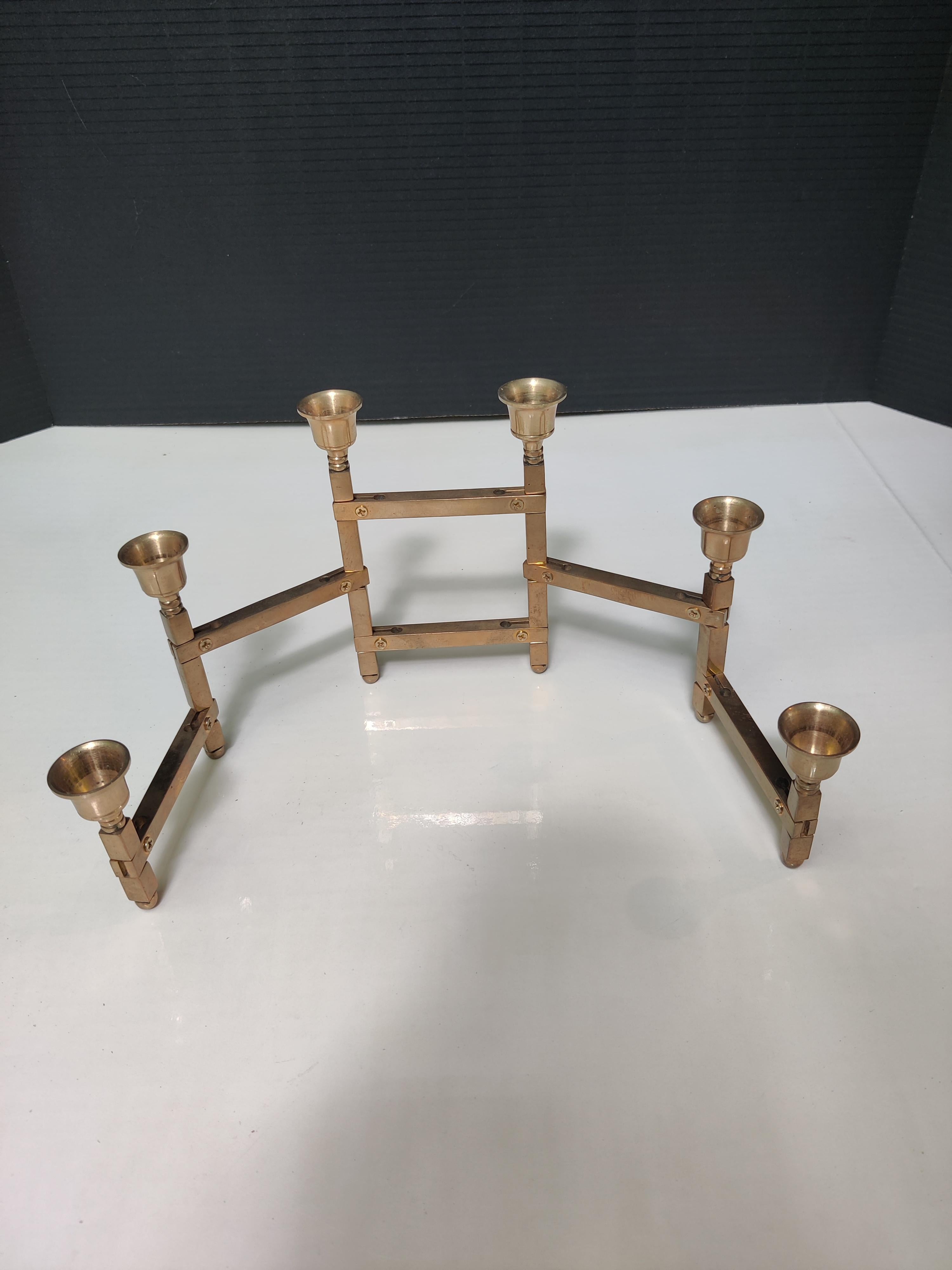 Mid-Century Modern Folding Kandelaber aus Messing im Angebot 5