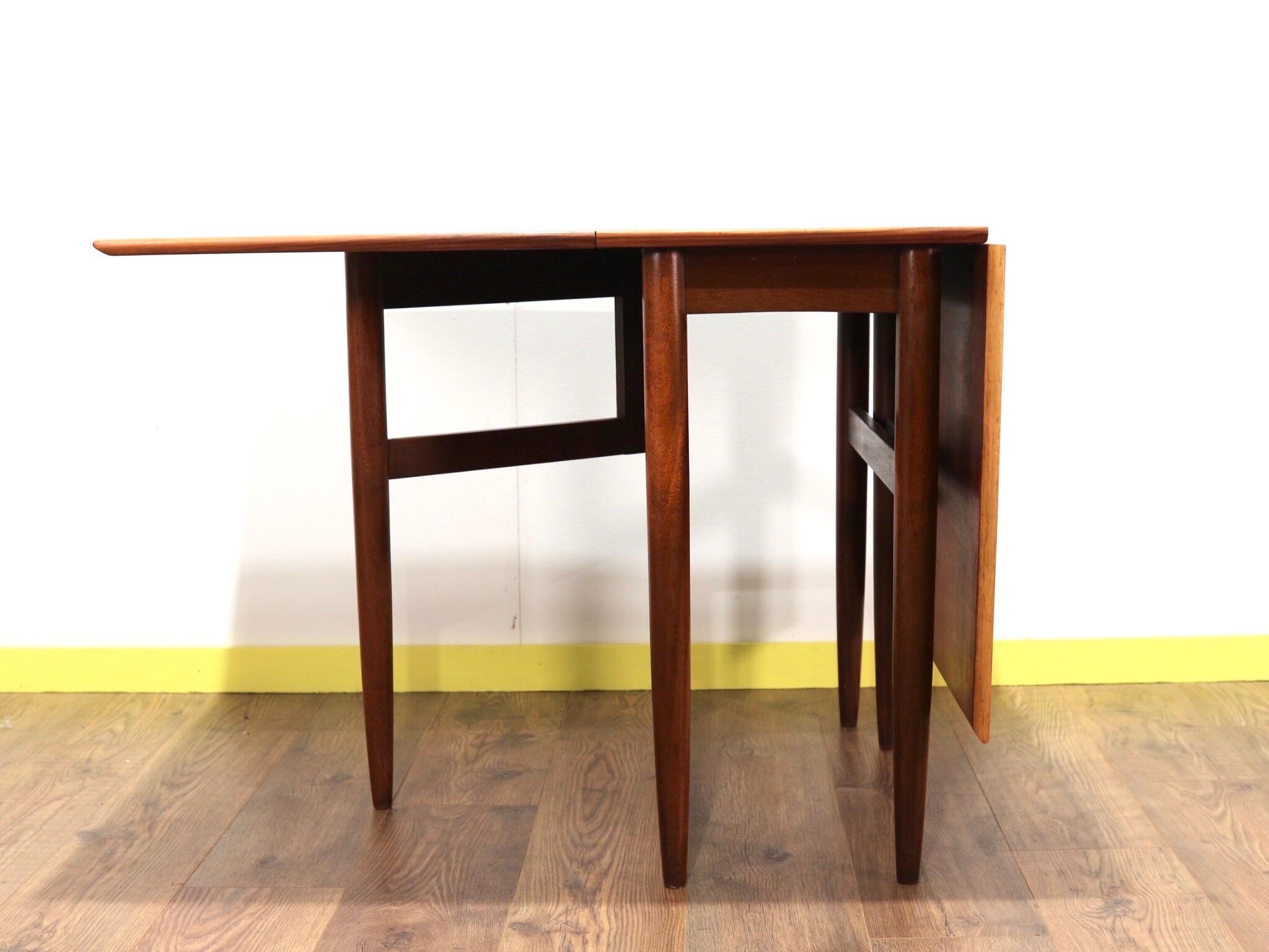 Mid-Century Modern Folding Dining Table by Morris of Glasgow 6