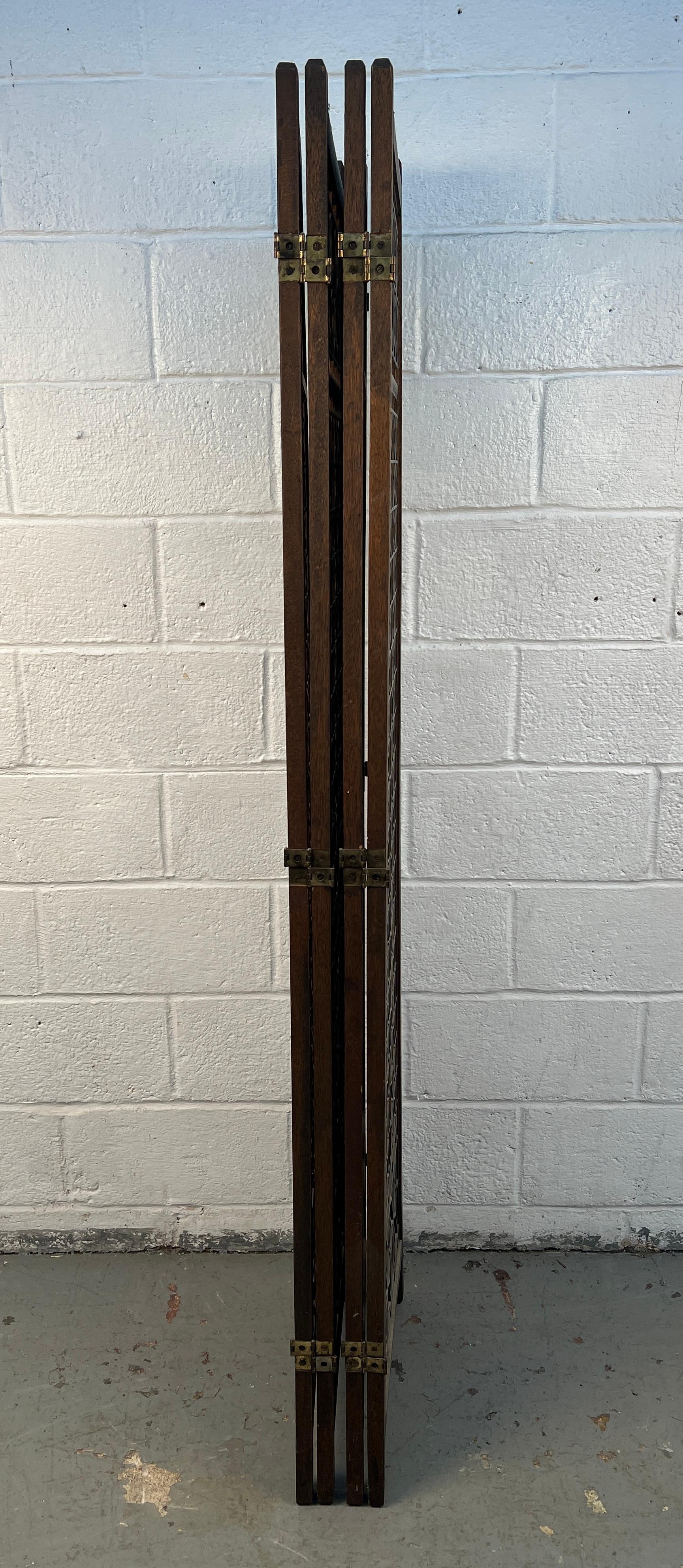 Mid-Century Modern Folding Four-Panel Geometric Room Divider in Teak en vente 2