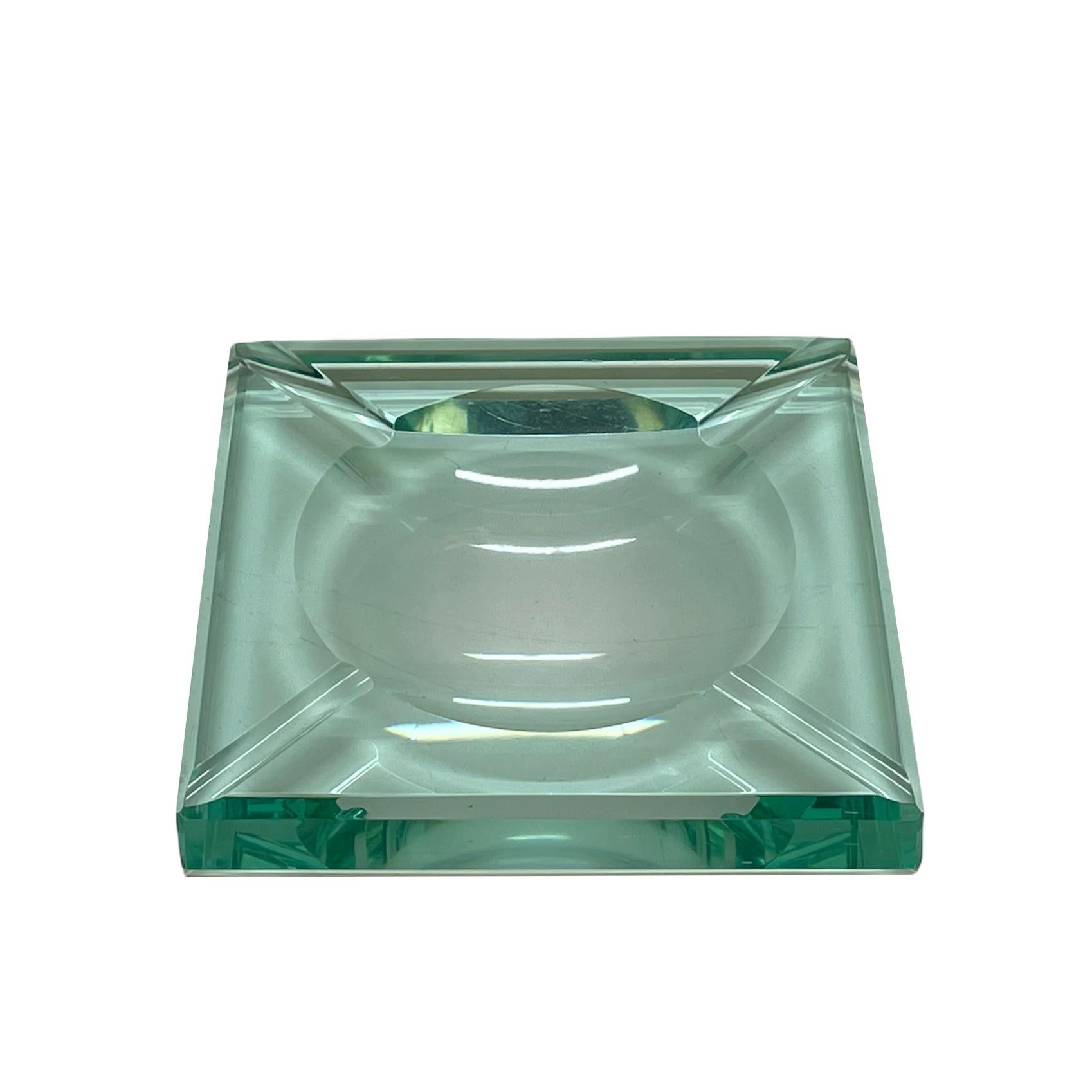 Mid-Century Modern Fontana Arte Green Crystal Glass Squared Italian Ashtray 8