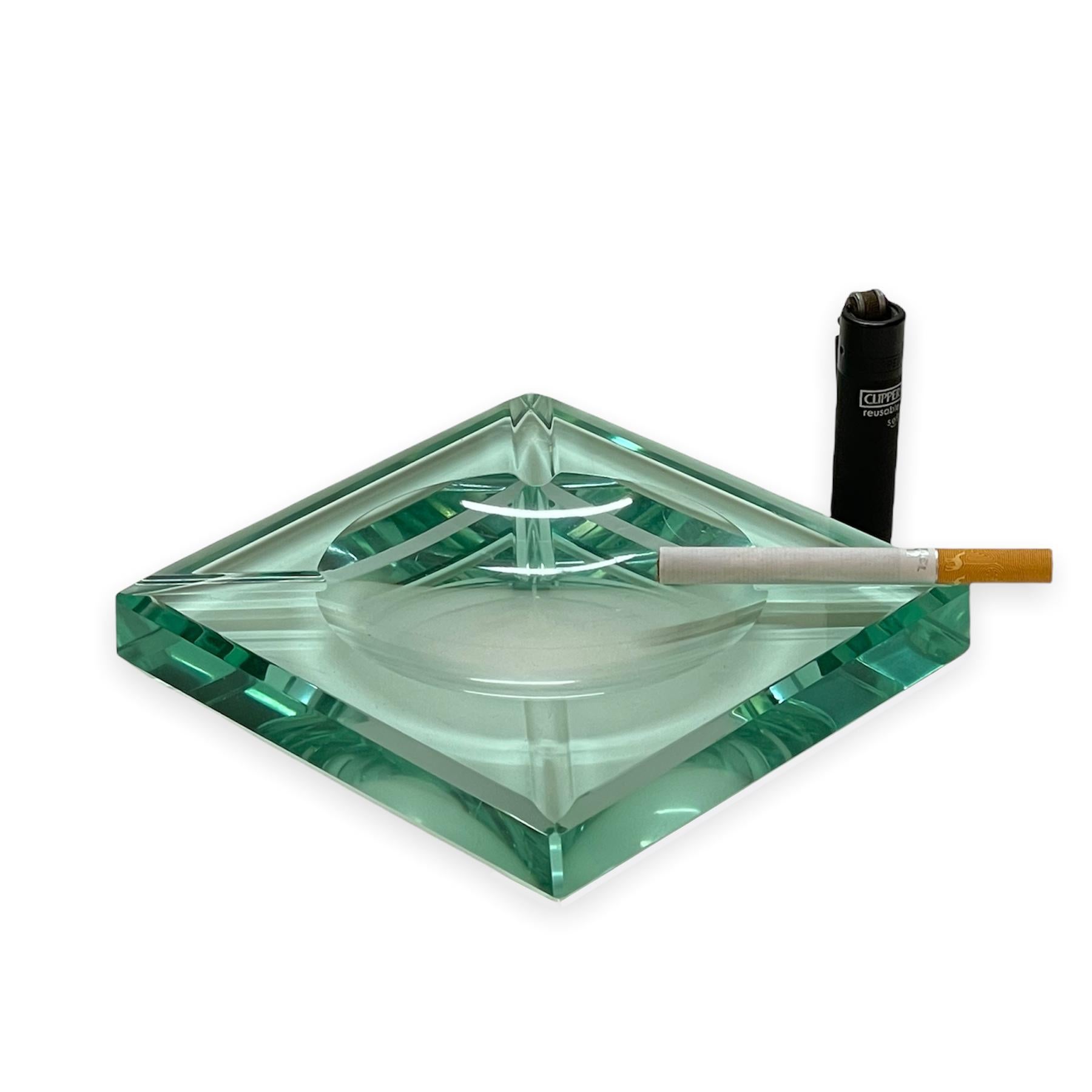 Mid-Century Modern Fontana Arte Green Crystal Glass Squared Italian Ashtray 10