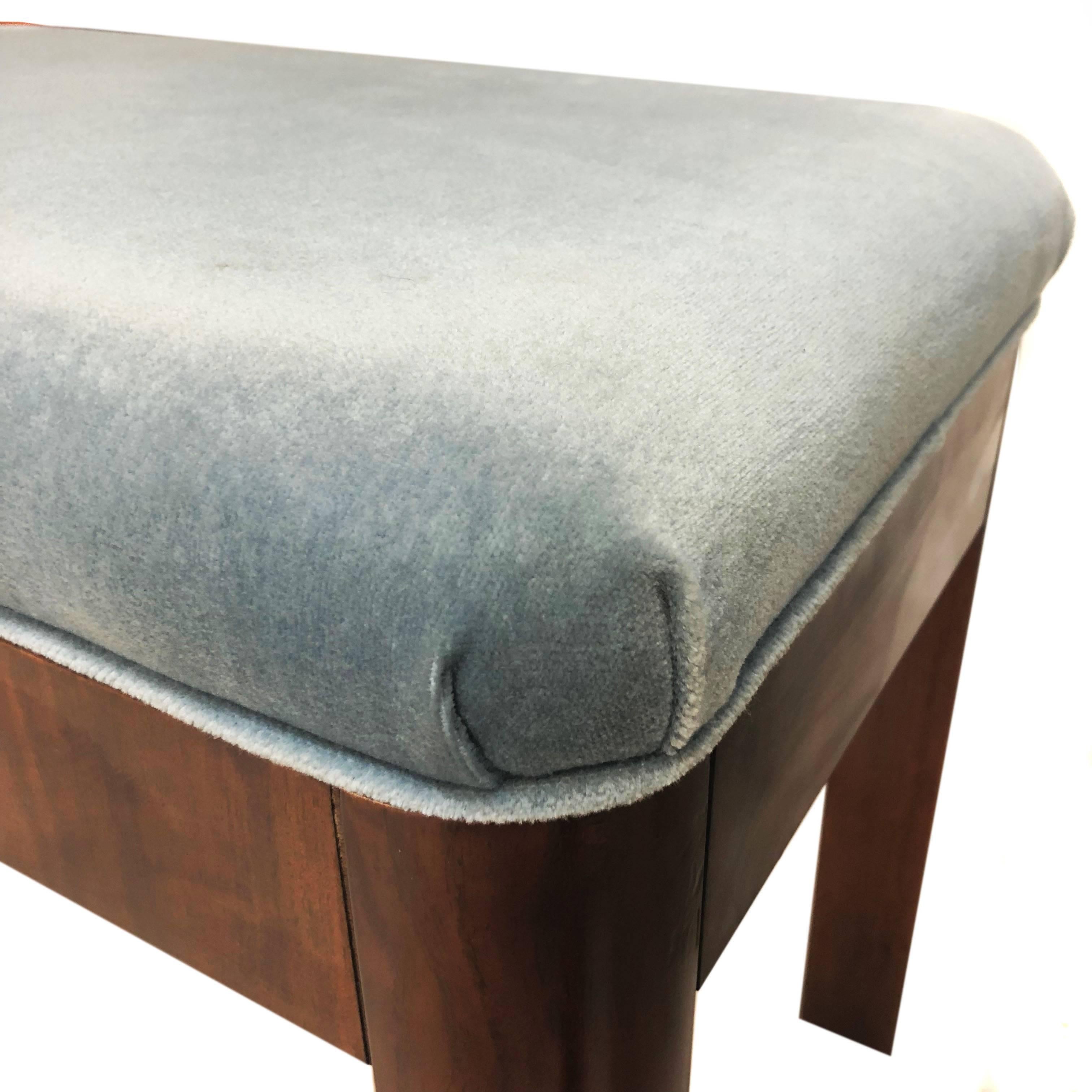 Mid-Century Modern Foot Stools and Ottomans by Drexel In Good Condition For Sale In New Hyde Park, NY