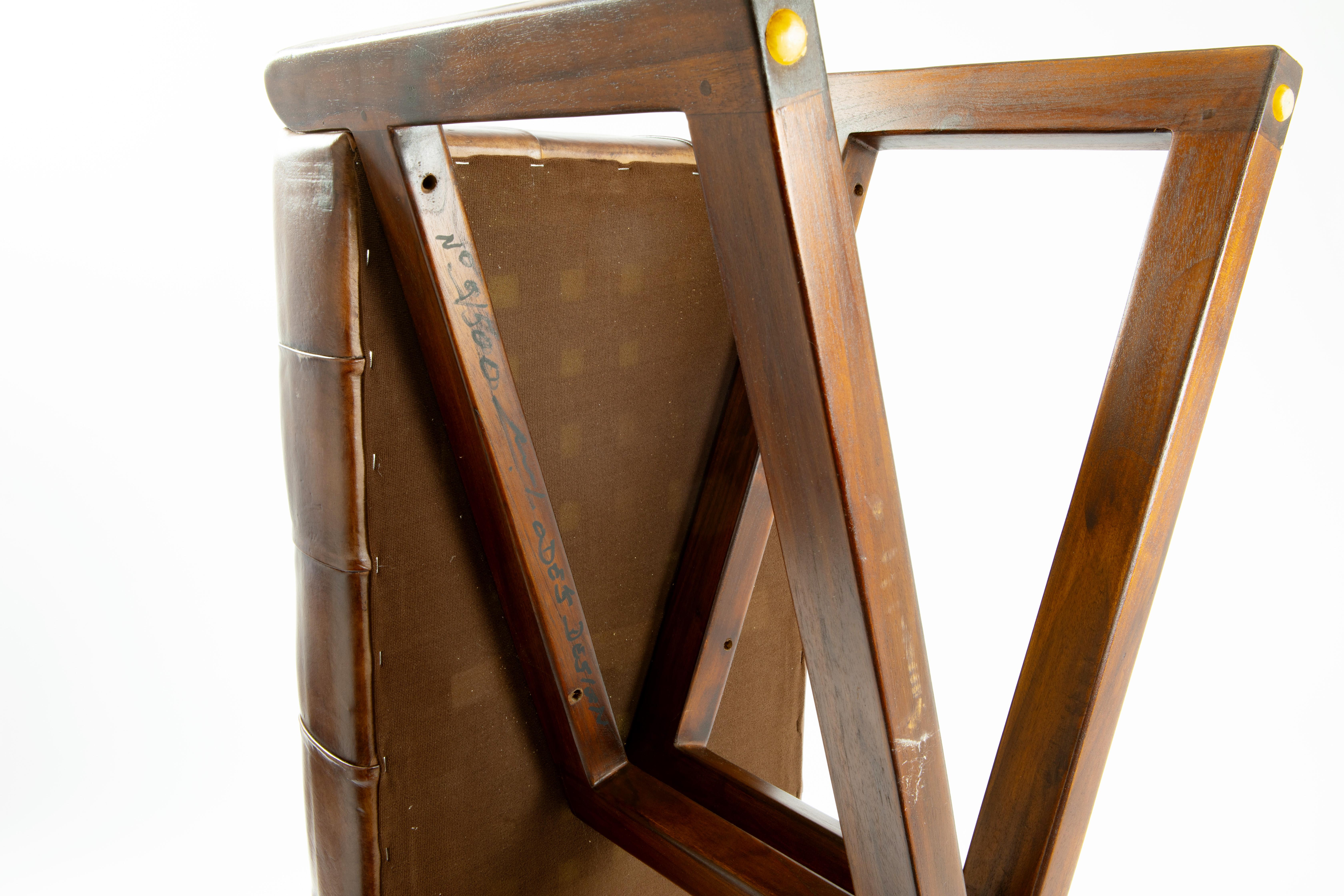 Belge The Moderns Modernity Footstool Victory By Olivier De Schrijver