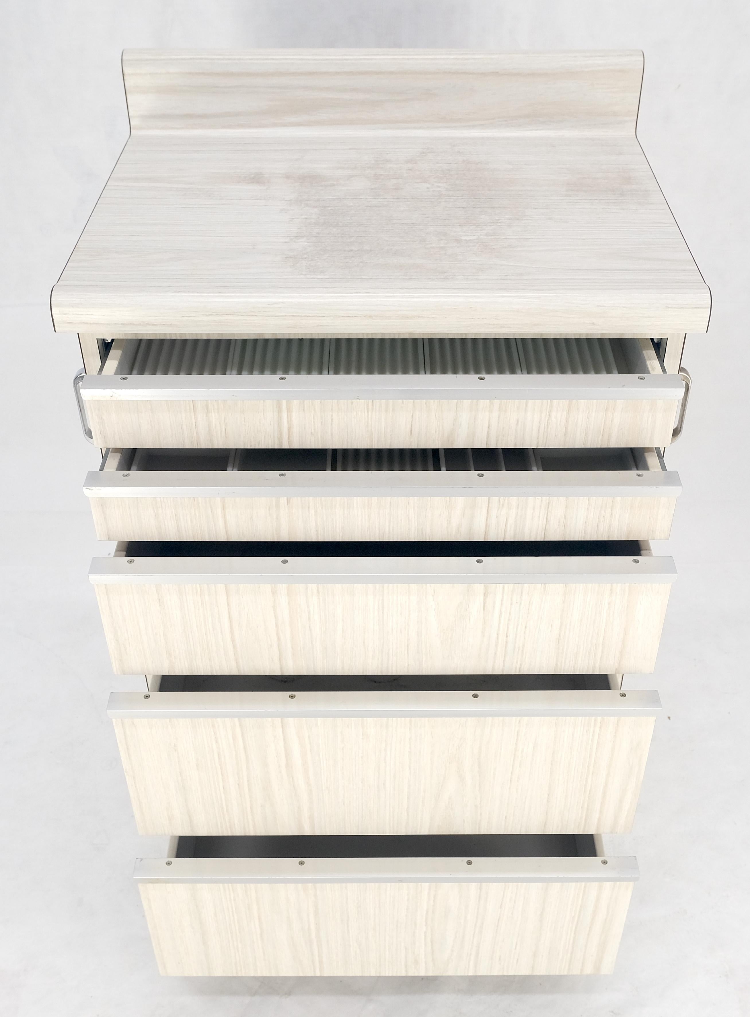 Mid Century Modern Formica 5 Drawers Dental Cabinet on Wheels In Good Condition For Sale In Rockaway, NJ