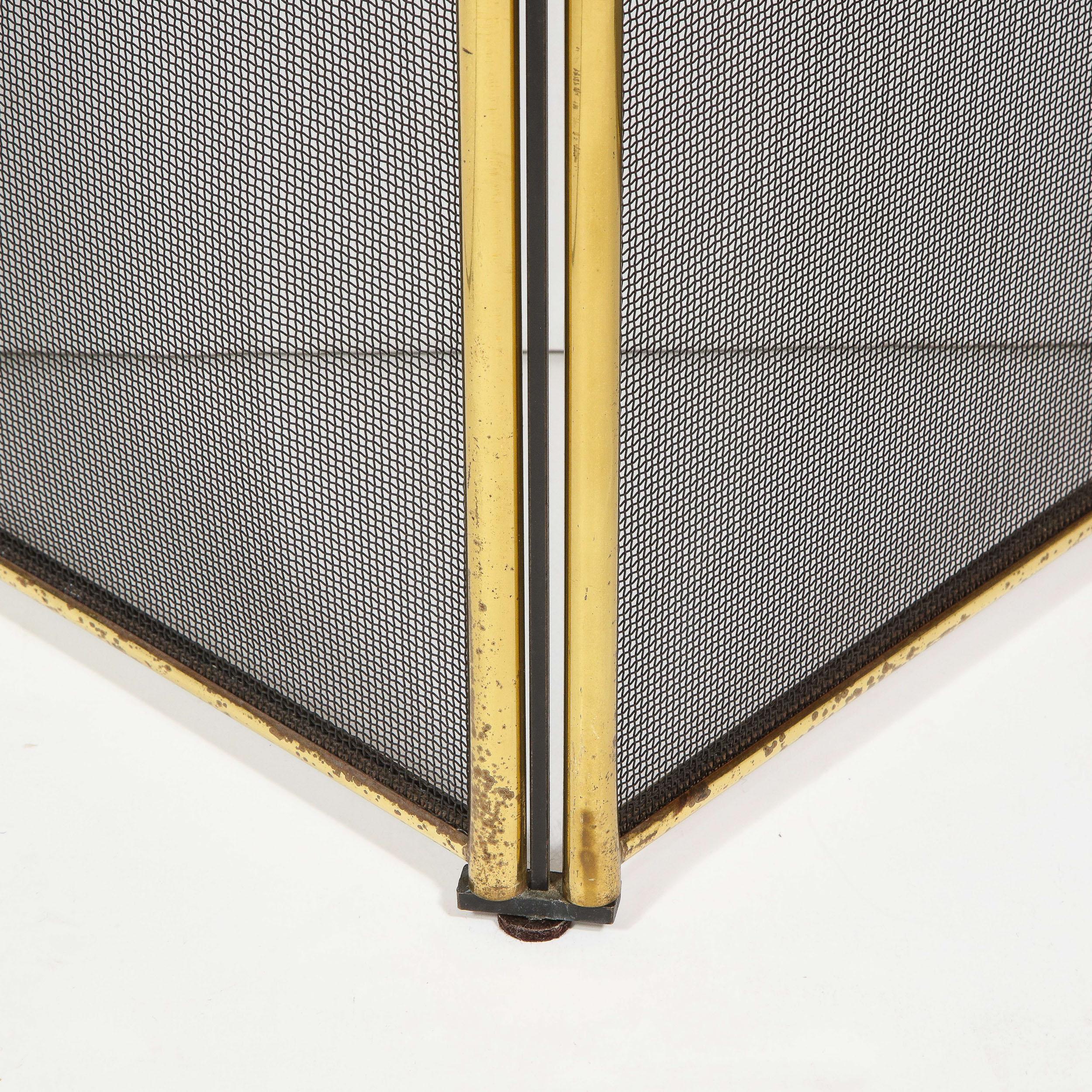 Mid-Century Modern Four Panel Polished Brass & Iron Mesh Adjustable Fire Screen In Good Condition In New York, NY