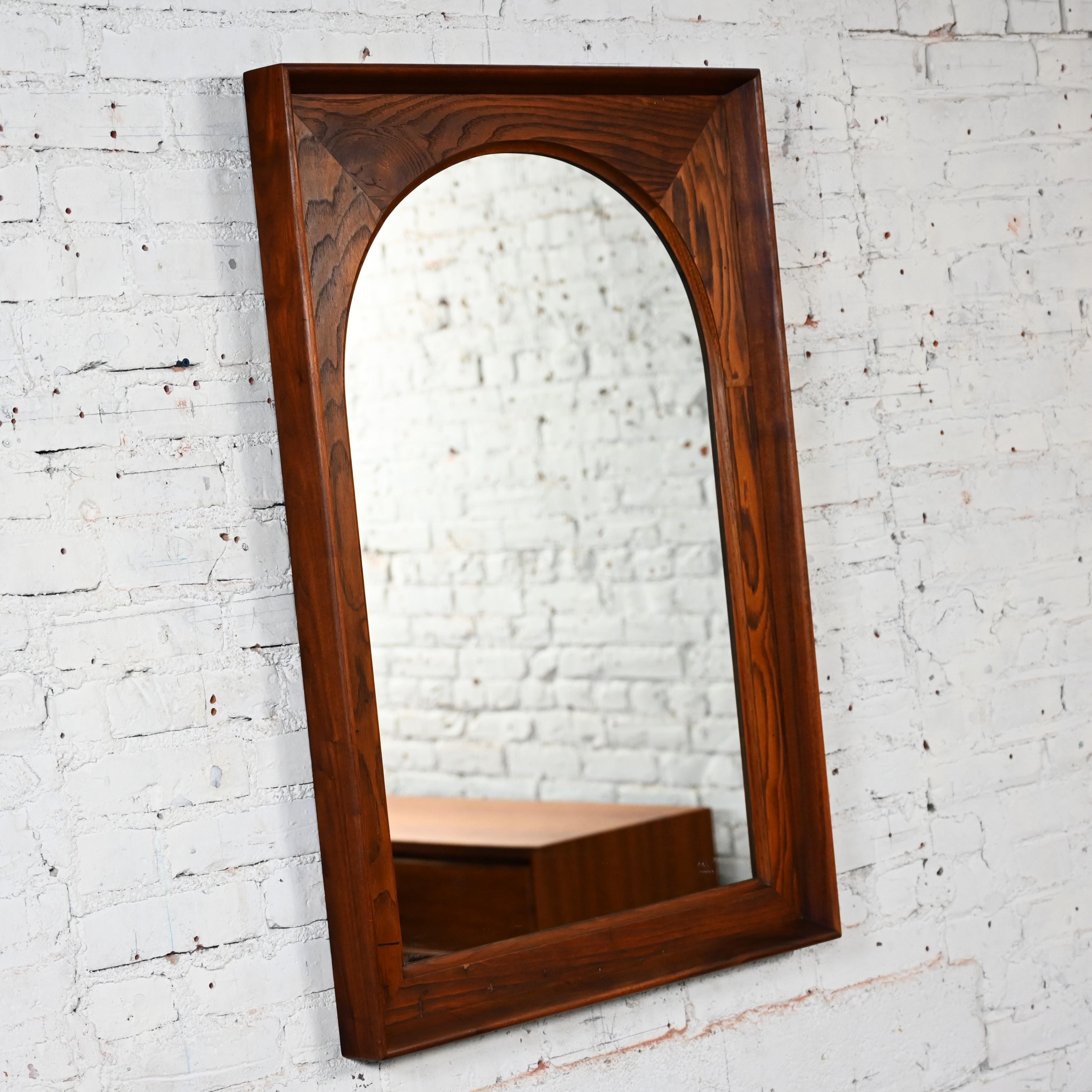 Mid Century Modern Framed Arch Mirror by Dillingham Pecky Cypress Walnut Trim In Good Condition For Sale In Topeka, KS
