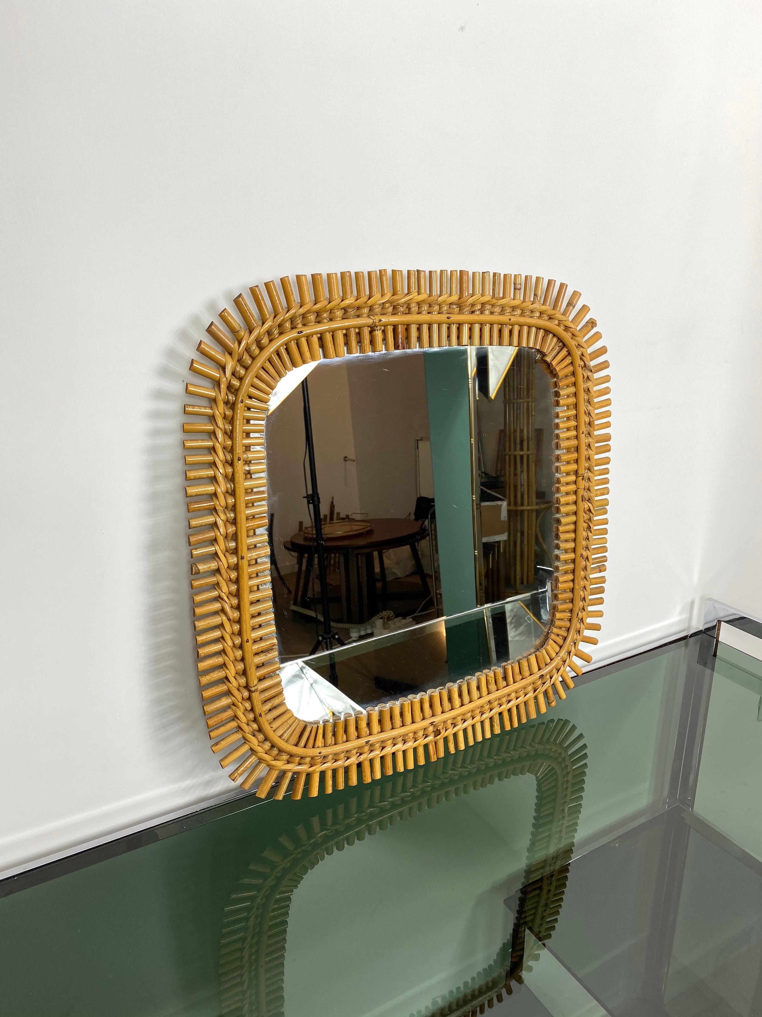 Midcentury squared rattan mirror with rattan chain in Franco Albini style, Italy, 1960s.