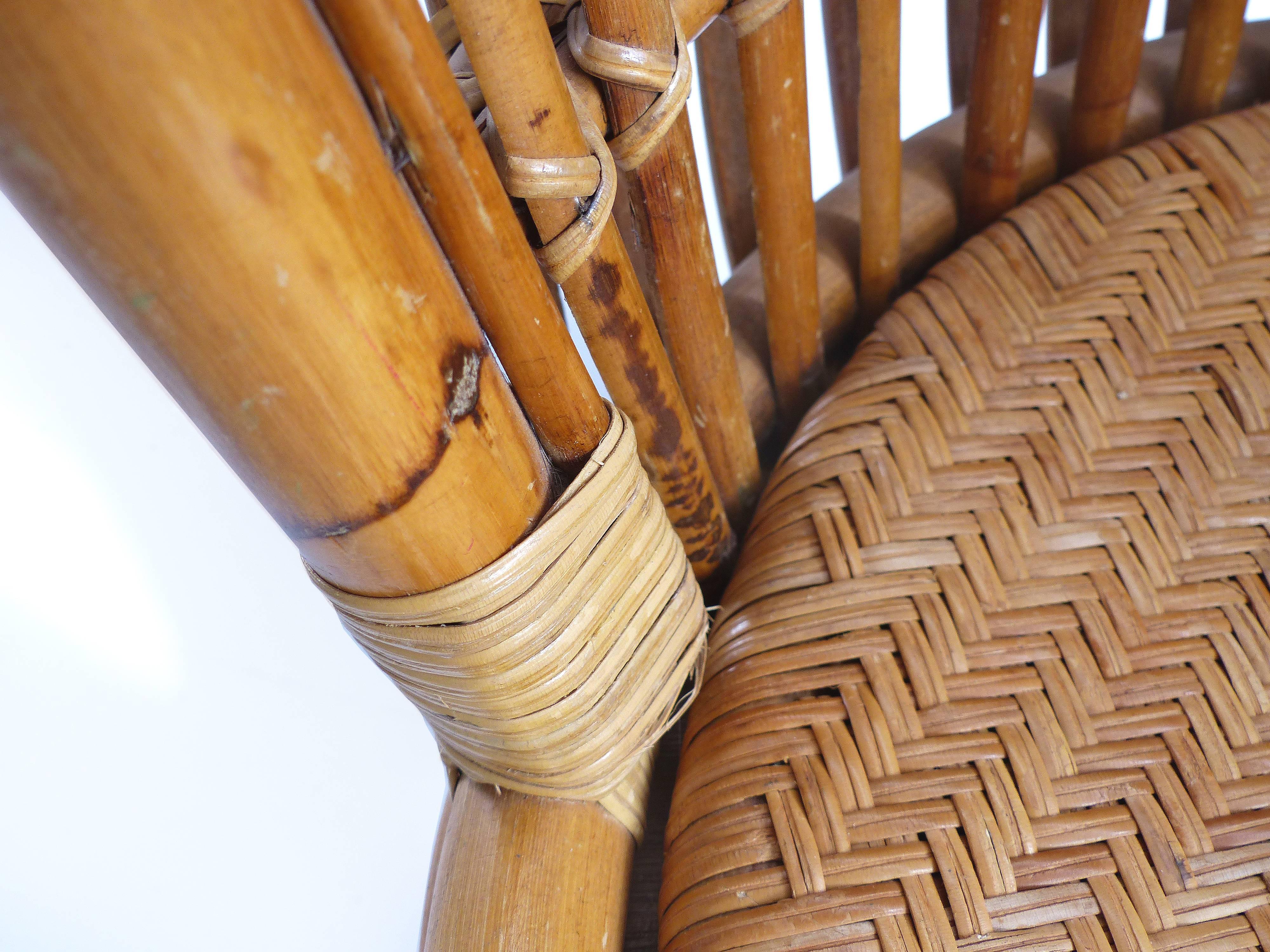 Chaise pivotante en rotin Franco Albini moderne du milieu du siècle dernier 5
