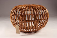 Ottoman, tabouret ou table d'appoint en osier Franco Albini, de style moderne du milieu du siècle dernier