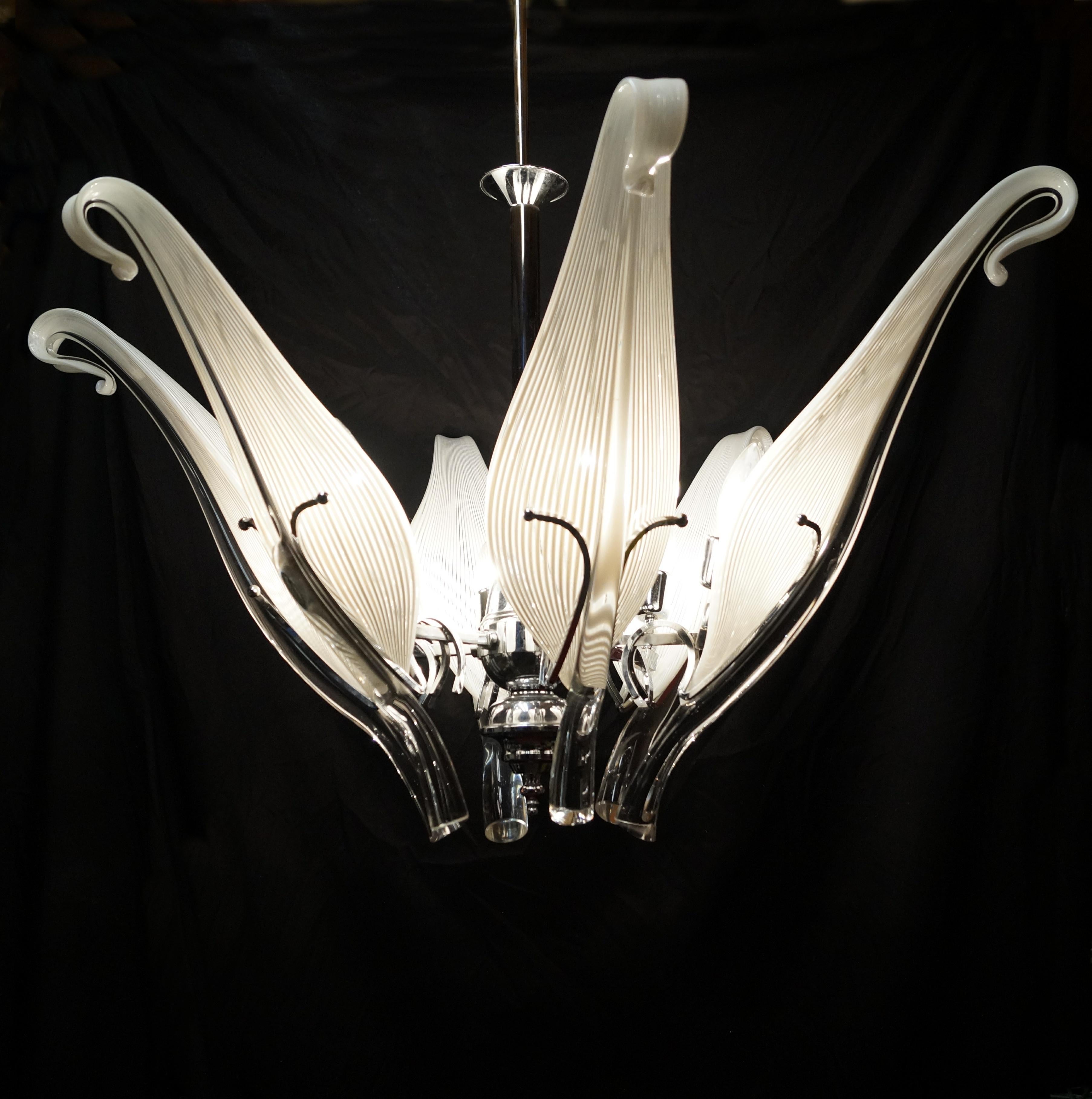 Mid-Century Modern Franco Luce Murano Glass Chrome Six Arm Leaf Lily Chandelier For Sale 7