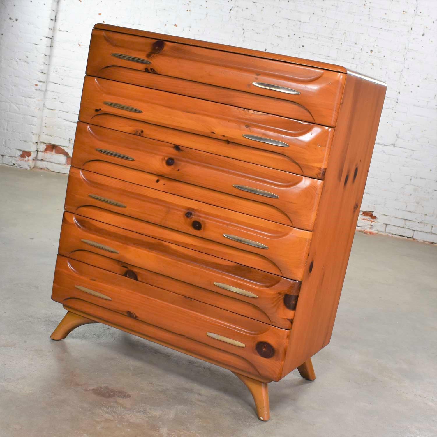 franklin chest of drawers