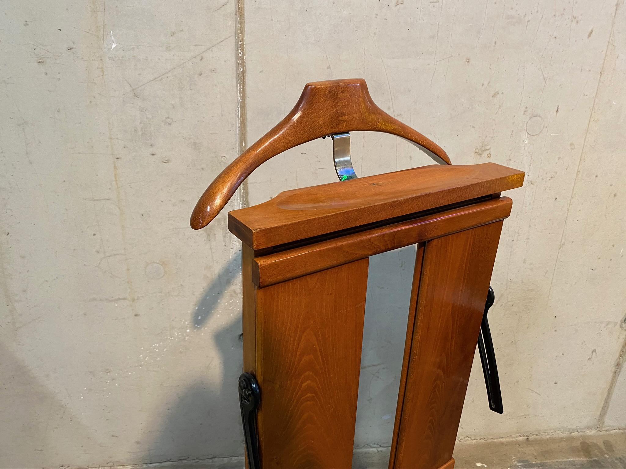 Mid-Century Modern Fratelli Reguitti Clothes Press Valet by Ico Parisi, Italy 4