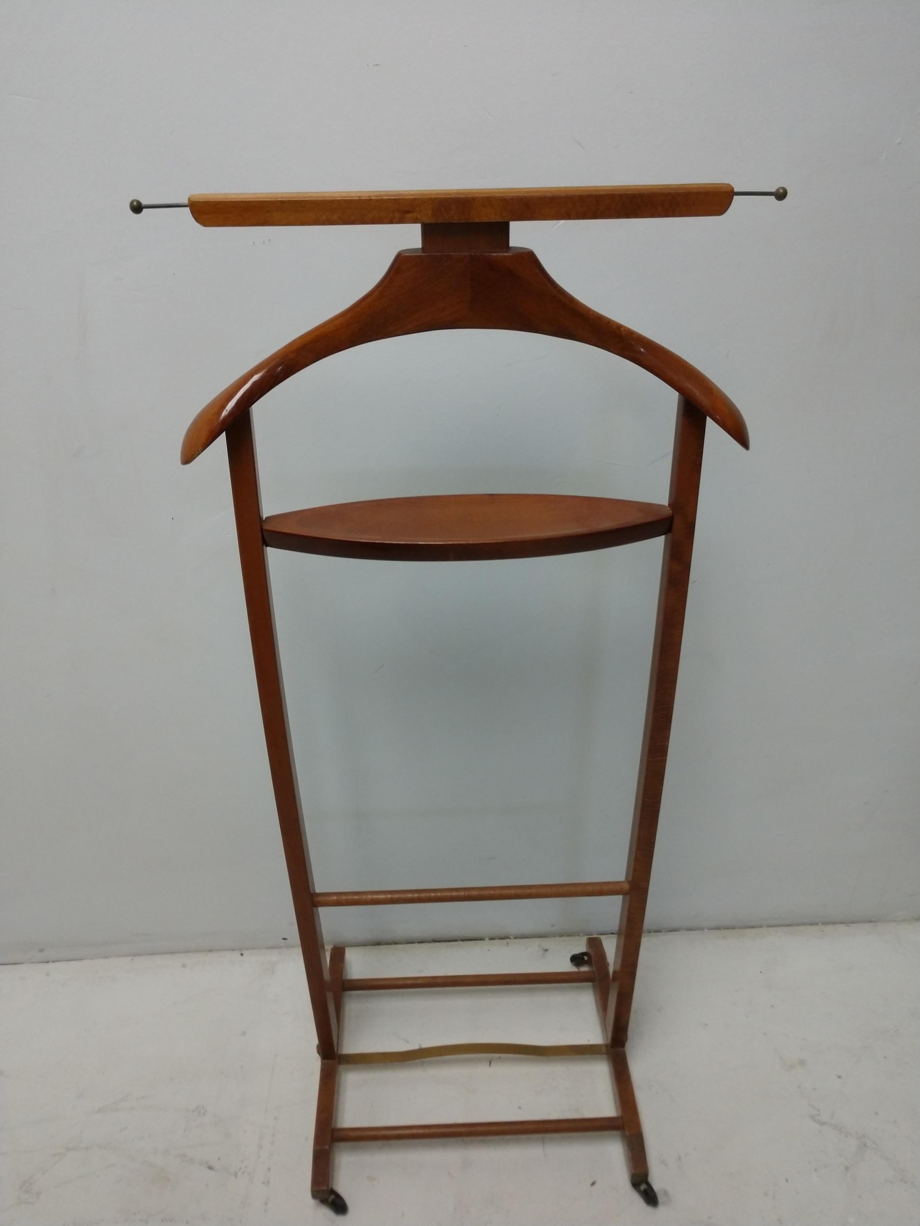 Mid-Century Modern Fratelli Reguitti Clothes Valet Stand In Good Condition In Port Jervis, NY