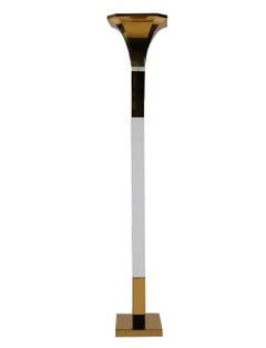 Lámpara de pie de latón y lucita Fredrick Ramond Hollywood Regency moderna de mediados de siglo