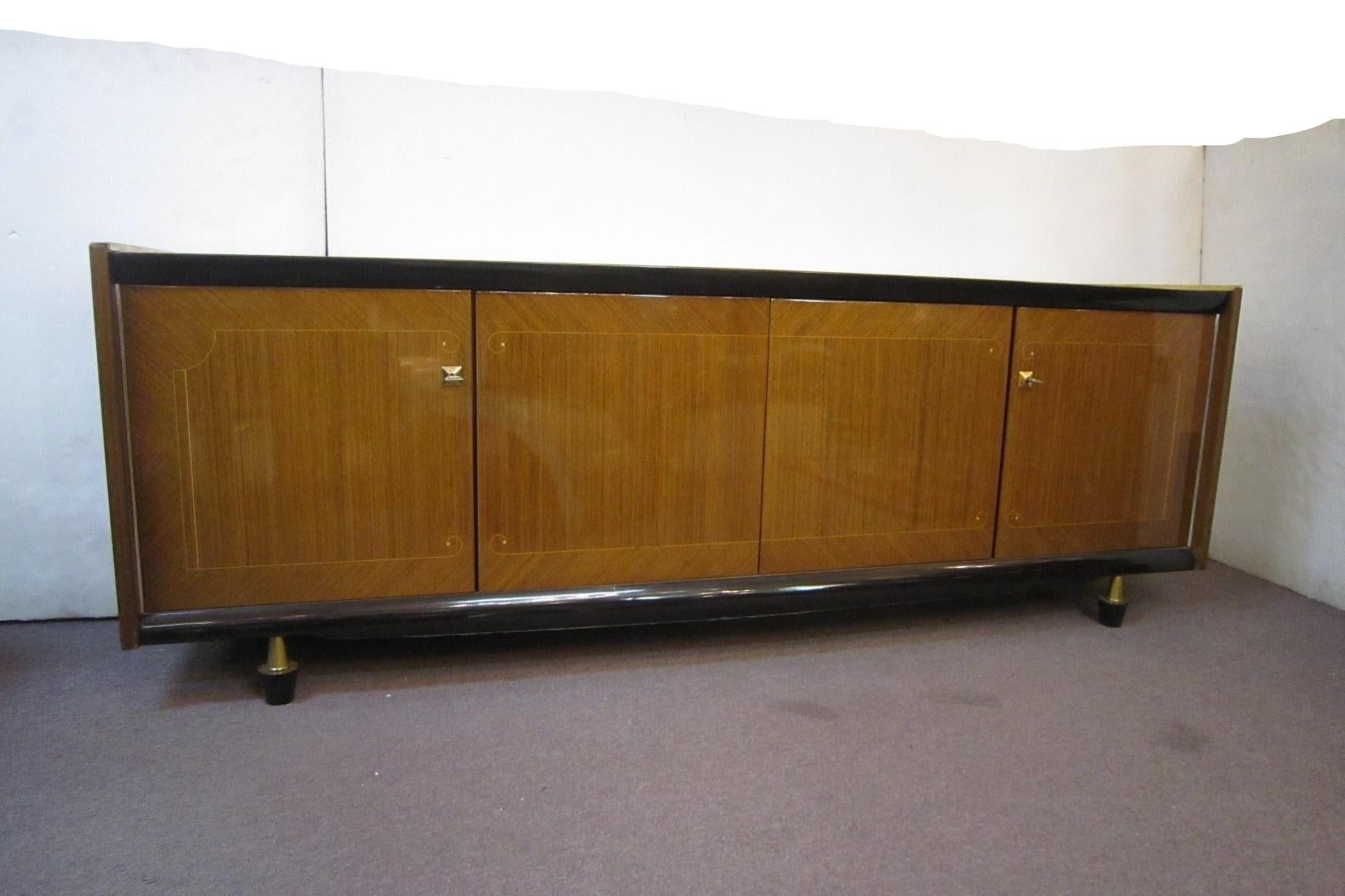 Mid-Century Modern French 1960s Long, Low Cabinet, Ameublement NF For Sale 8