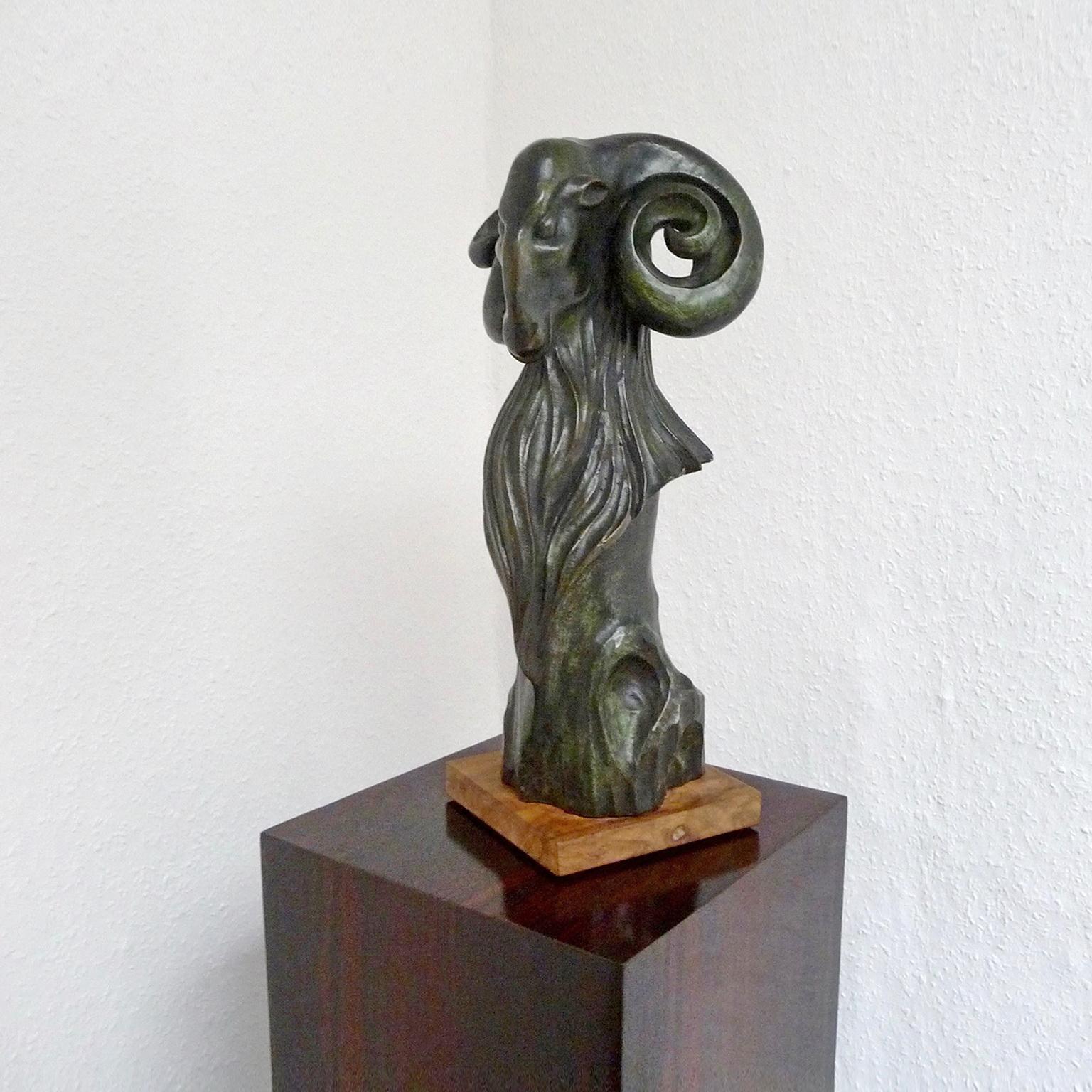 Mid-Century Modern French Animal Bronze Ram Sculpture Dark Green Antique Patina In Excellent Condition In Bochum, NRW