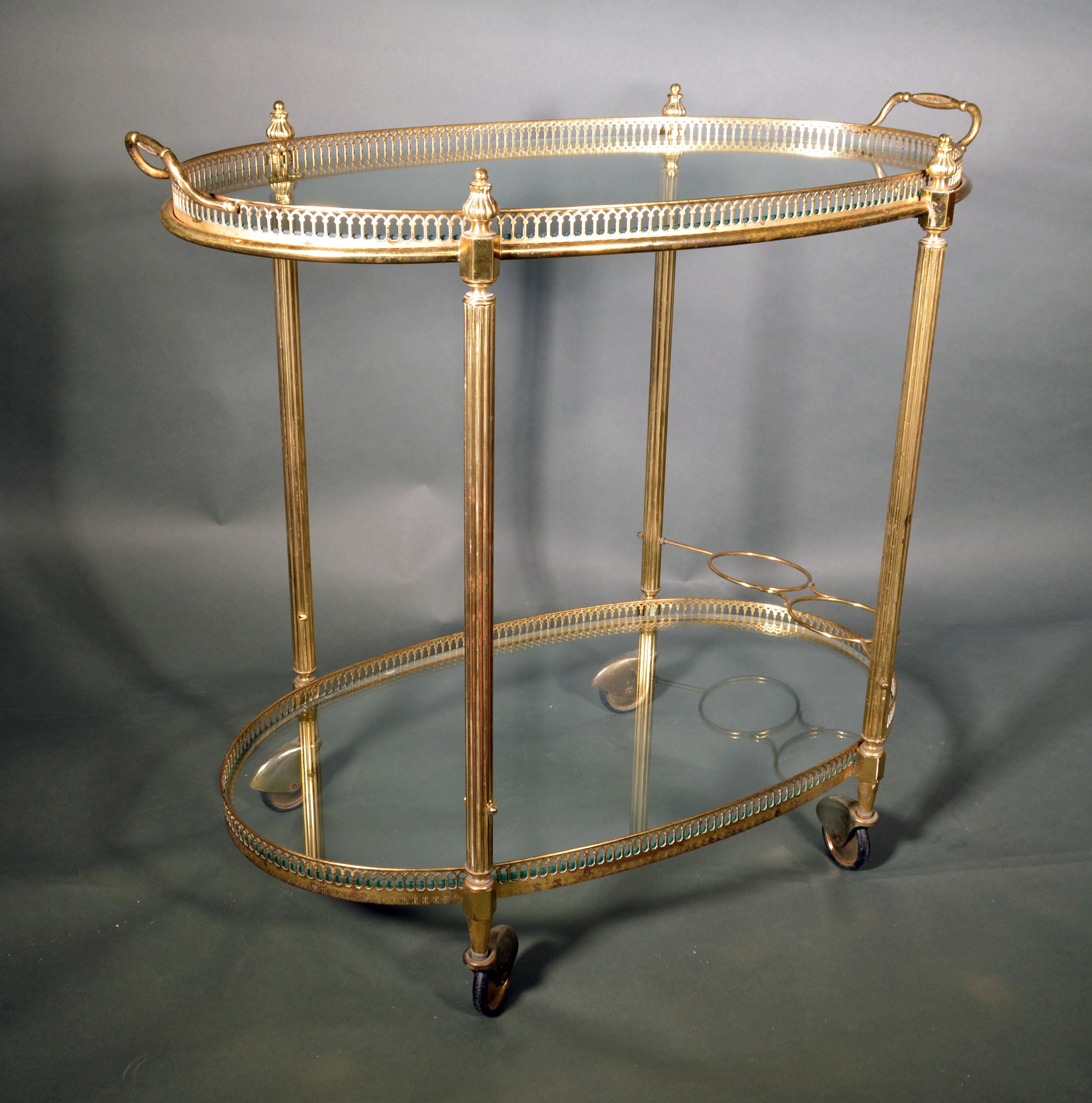 Mid-Century Modern French Brass and Glass Bar Cart, the 1950s 3