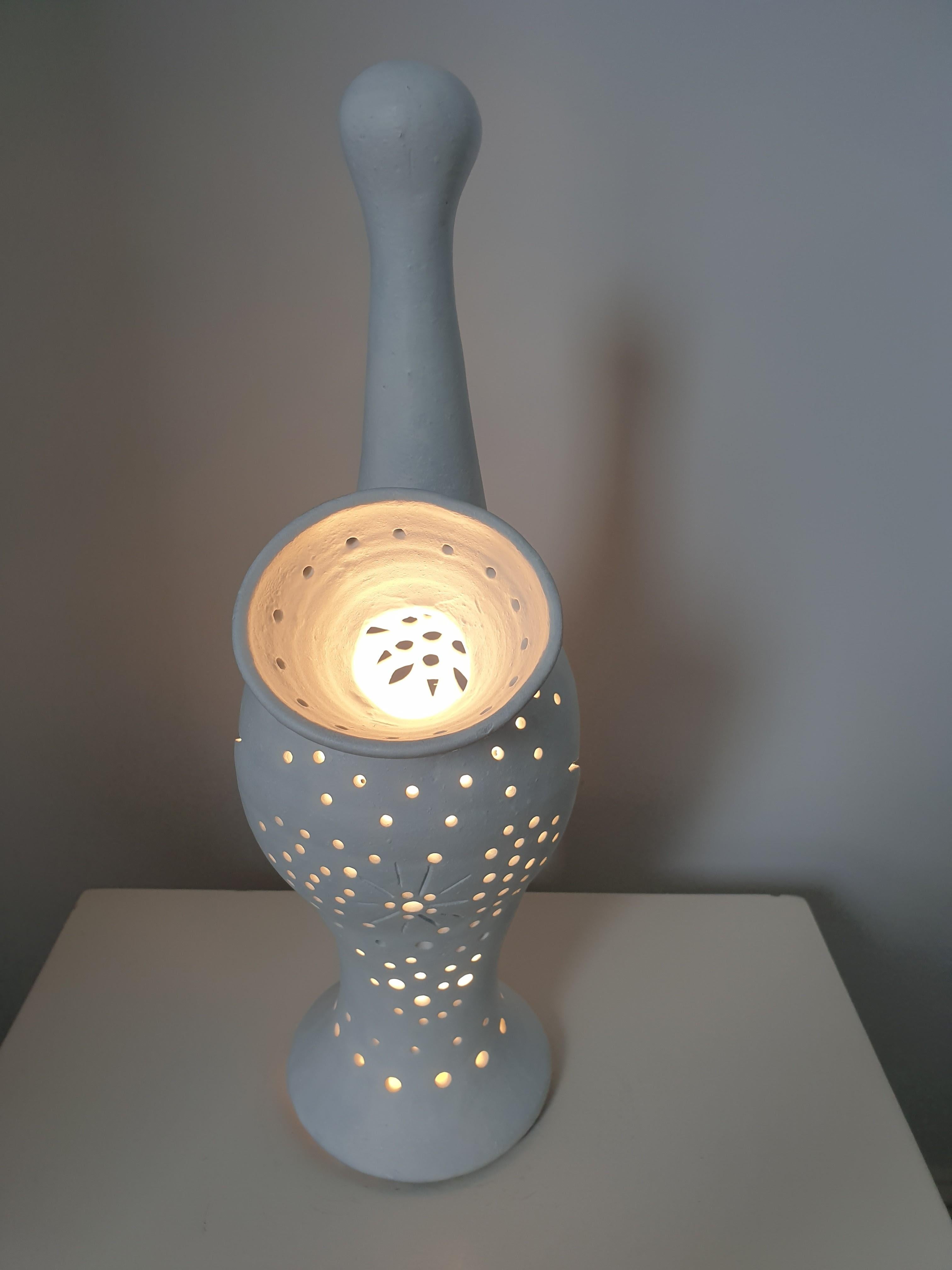 Lampe de table en céramique française mi-siècle moderne en vente 1