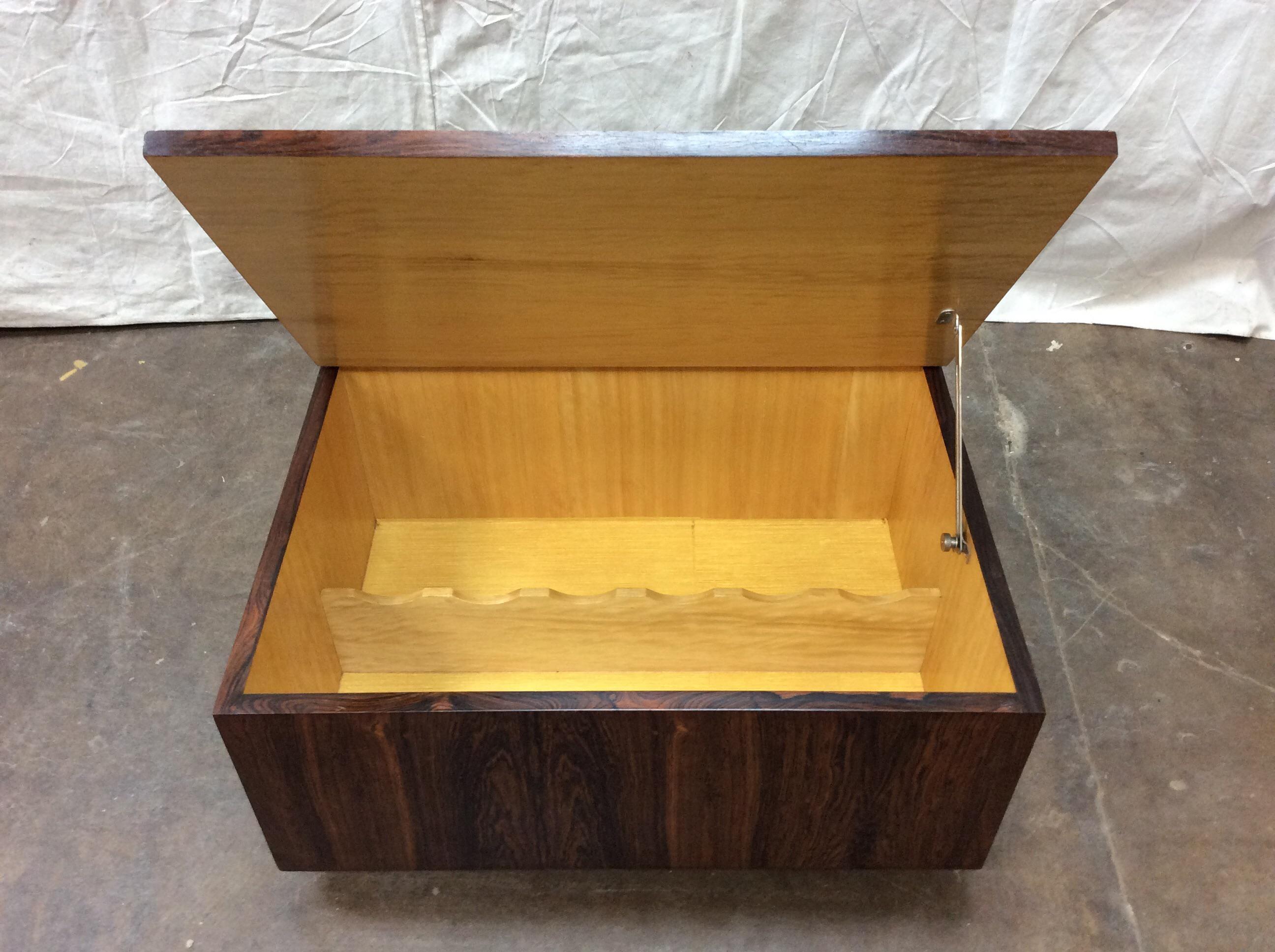 Mid-Century Modern French Coffee Table with Planter/Dry Bar and Storage 3