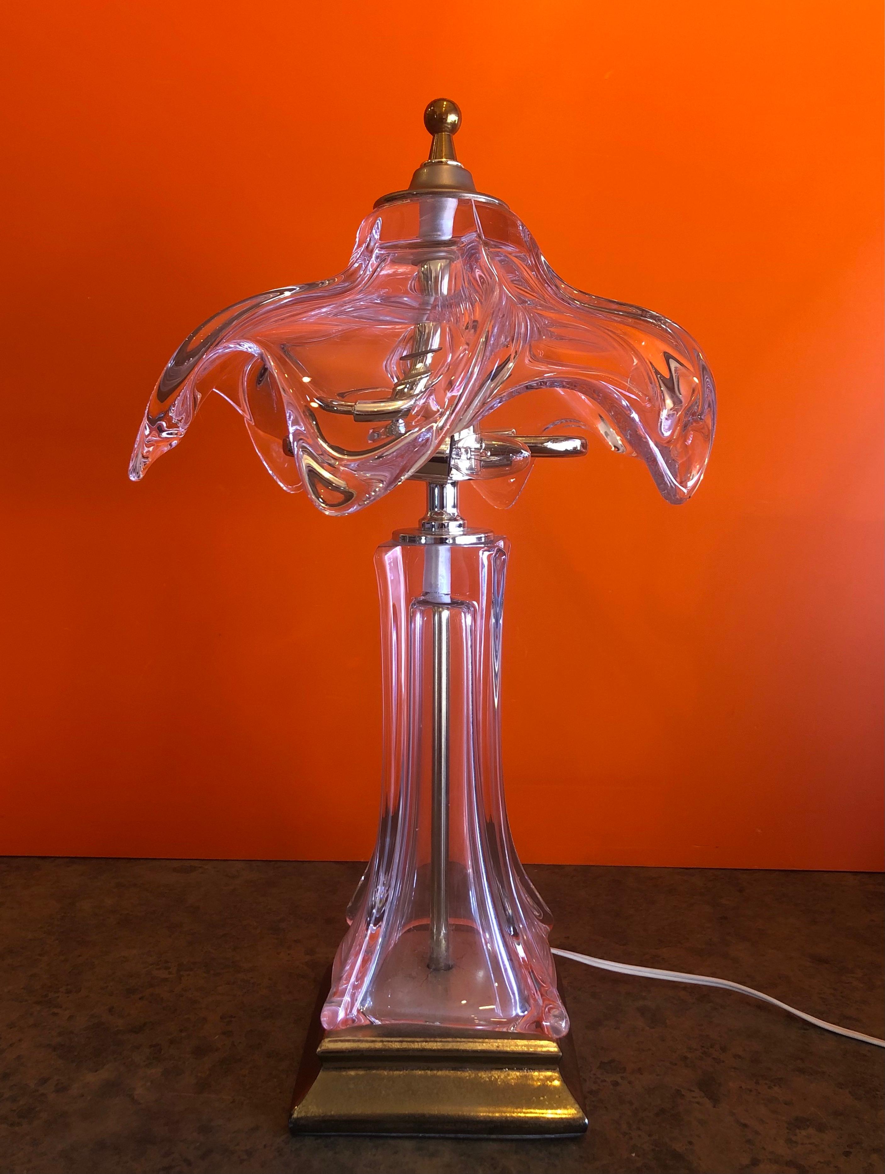 Lampe de bureau française en cristal et laiton de style moderne du milieu du siècle dernier par Cofrac Art Verrier en vente 2