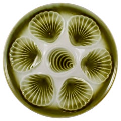 Mid-Century Modern French Faïence Orchies Moulin de Loupes Ombre Oyster Plate