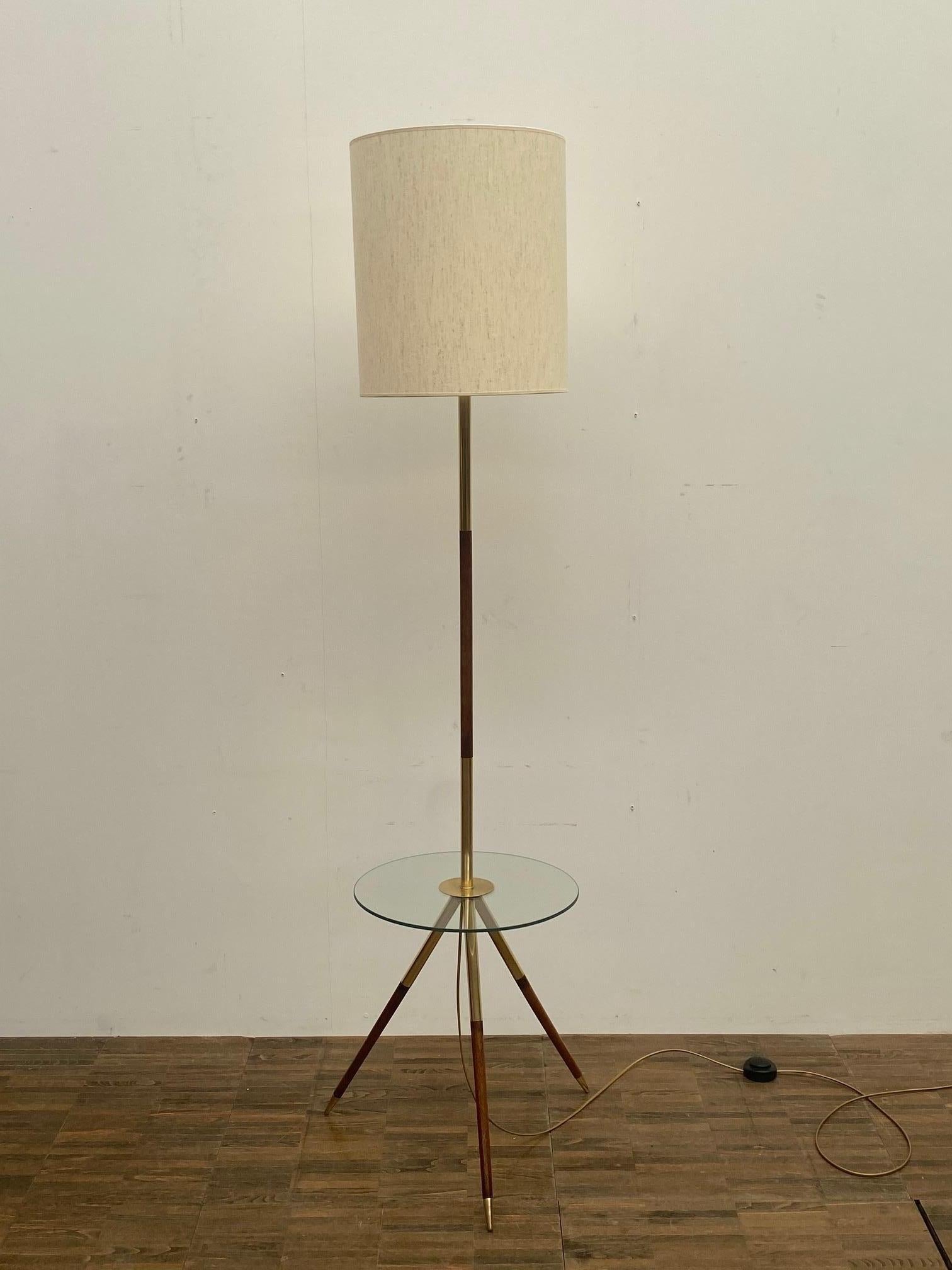 Mid-Century Modern French Floorlamp, Wood & Brass and Glass For Sale 3