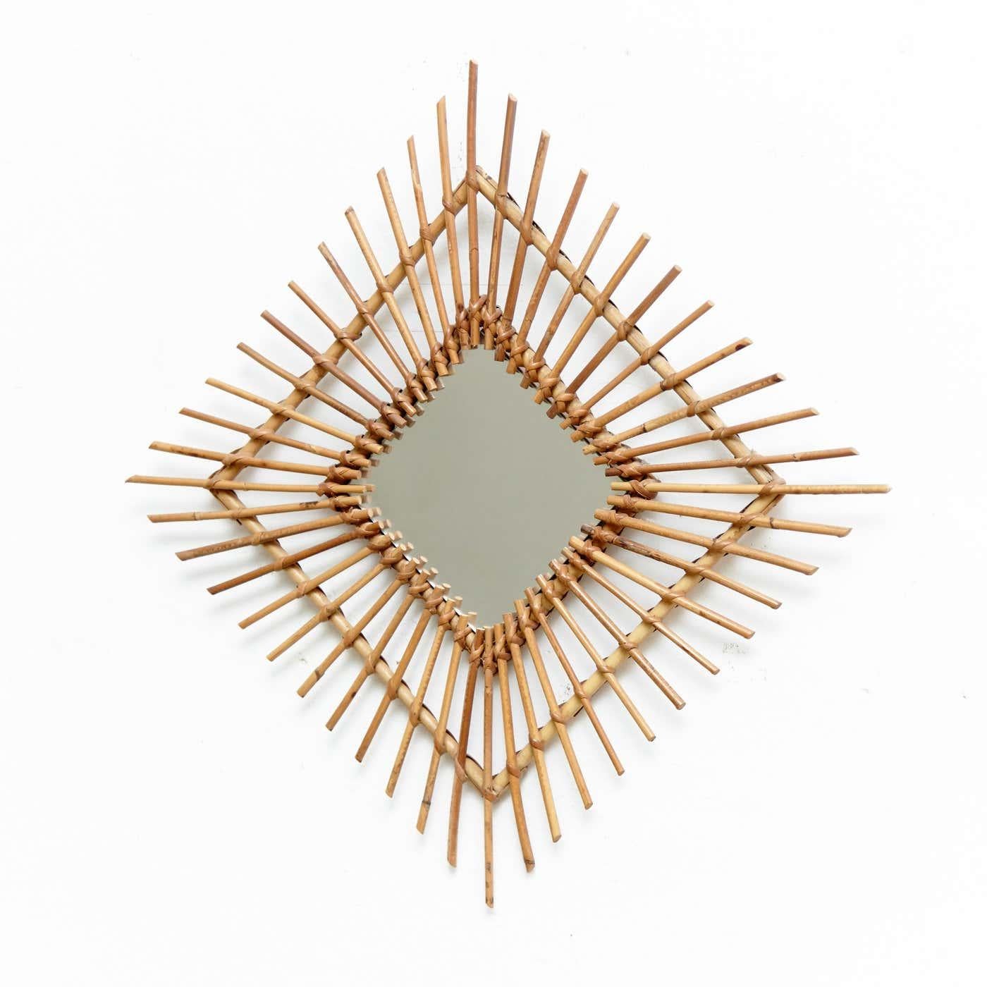 Mid-Century Modern French Handcrafted Bamboo & Rattan Mirror, Circa 1960 In Good Condition For Sale In Barcelona, ES
