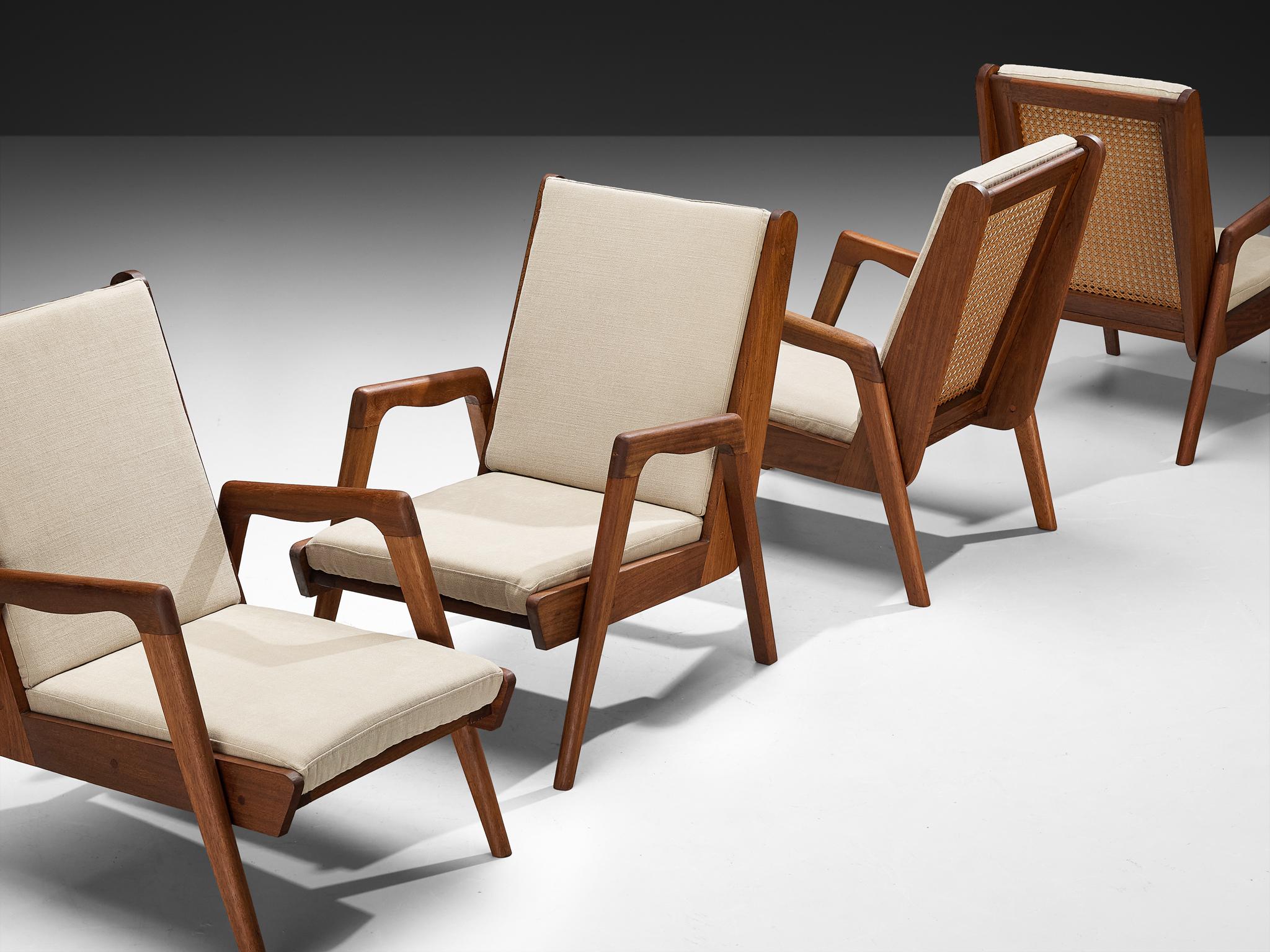 Mid-Century Modern Chaises longues françaises modernes du milieu du siècle en teck et rotin en vente