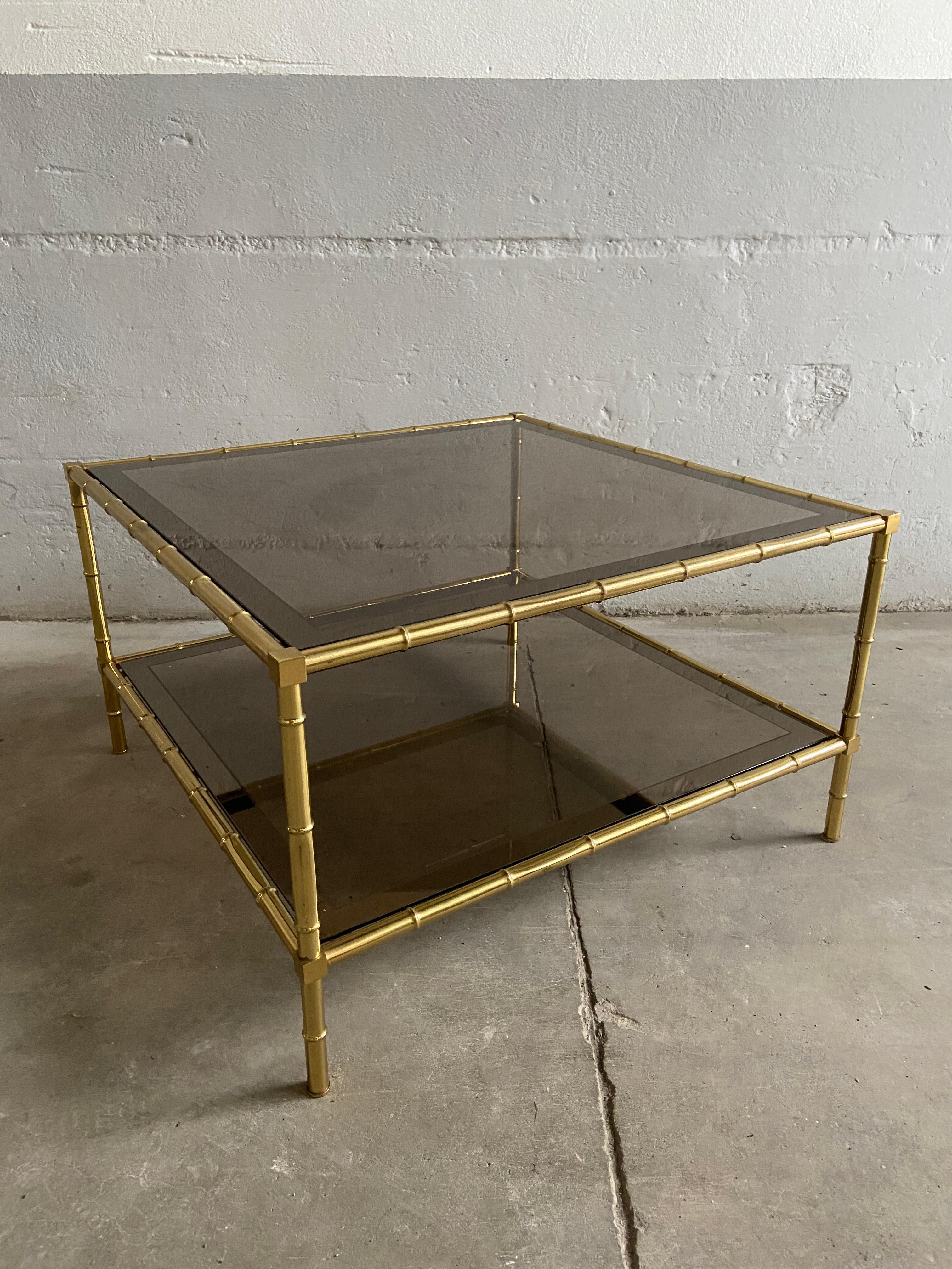 Mid-Century Modern French Maison Baguès Gilt Brass Coffee or Sofa Table, 1960s In Good Condition For Sale In Prato, IT