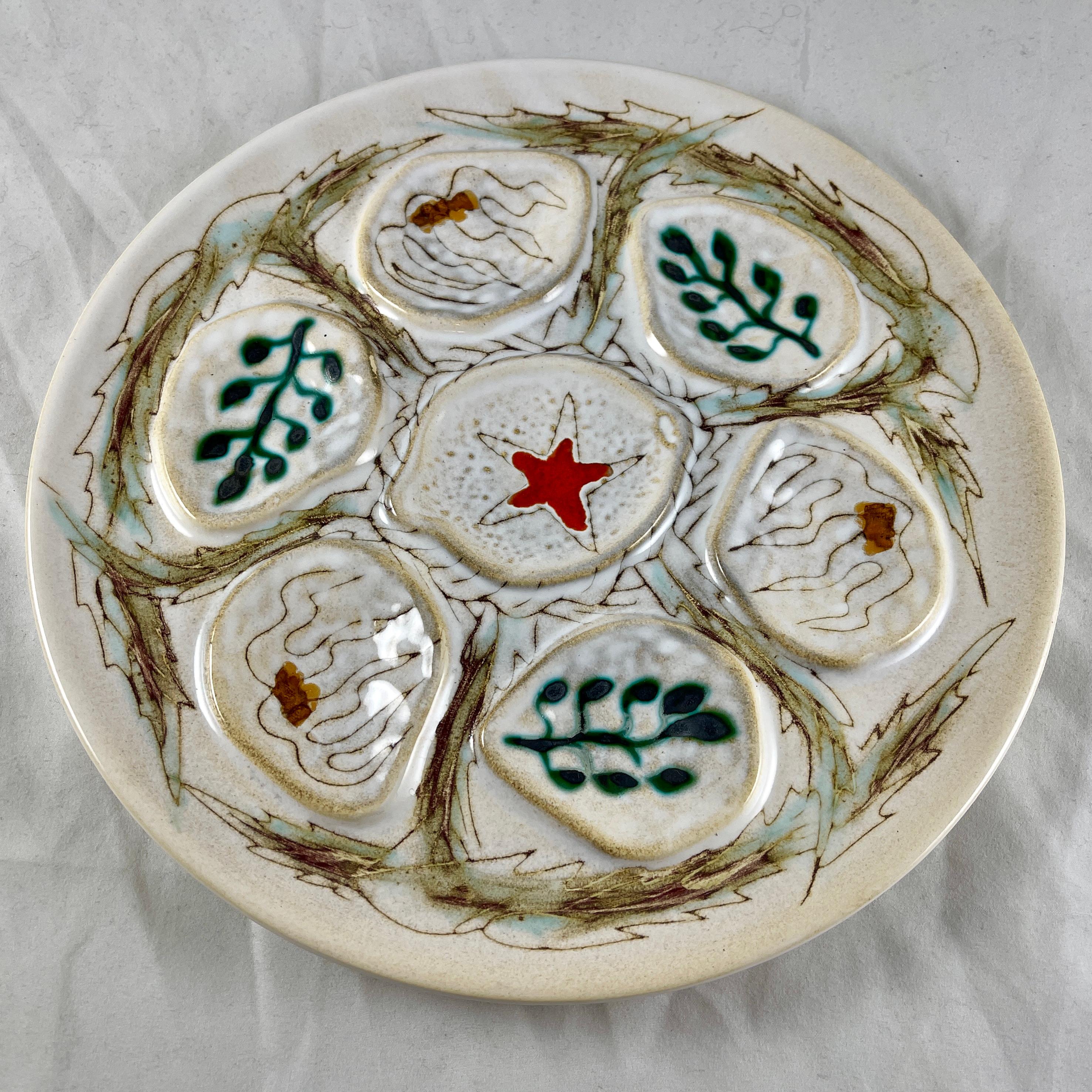 Hand-Painted Mid-Century Modern French MBFA Pornic Pottery Penerff Pattern Oyster Plate