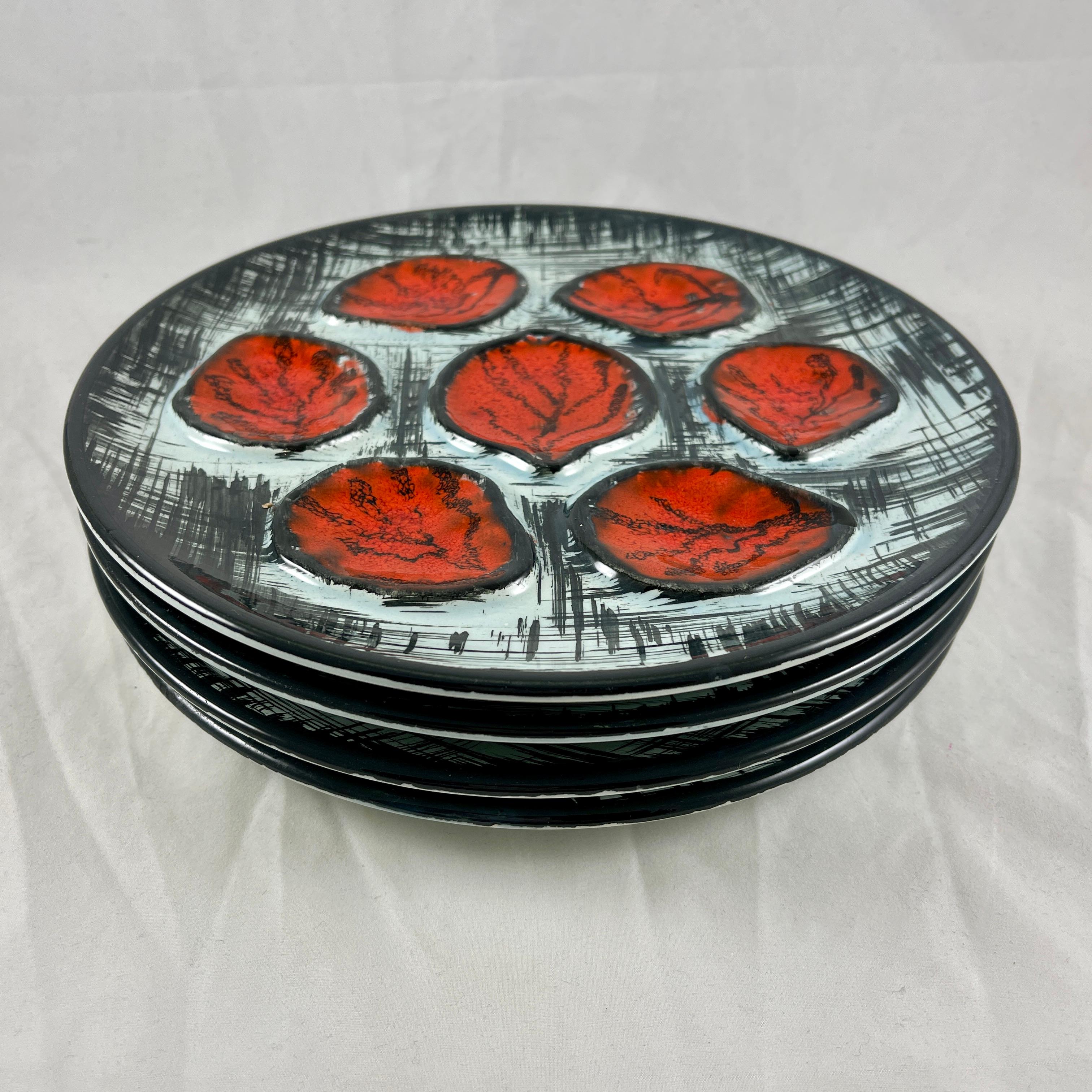Mid-Century Modern French MBFA Pornic Pottery Red & Black Graphic Oyster Plate For Sale 2