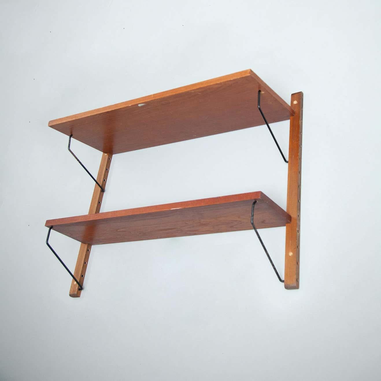 Mid-Century Modern French Modular System Shelve, Wood and Metal For Sale 14