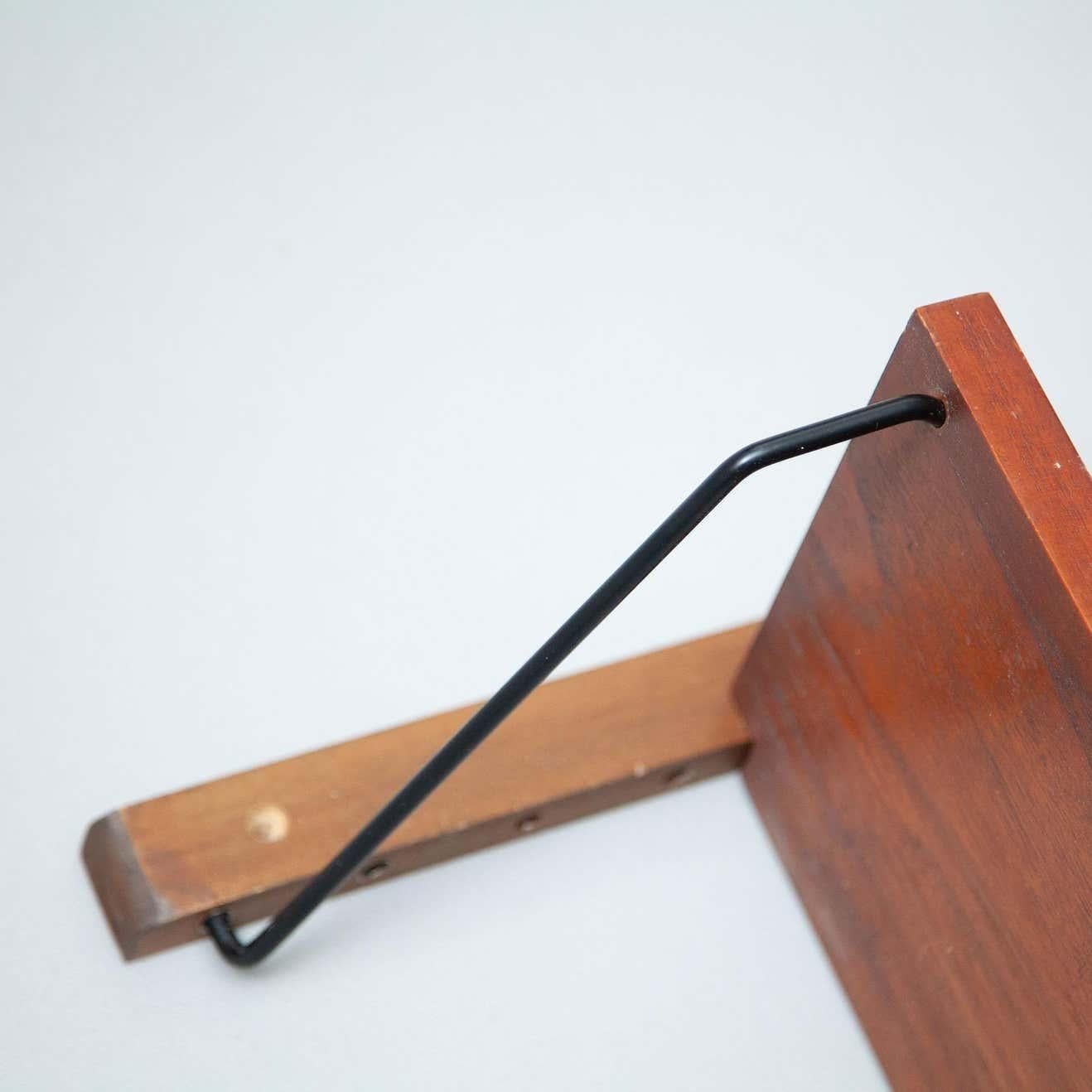 Mid-Century Modern French Modular System Shelve, Wood and Metal For Sale 15