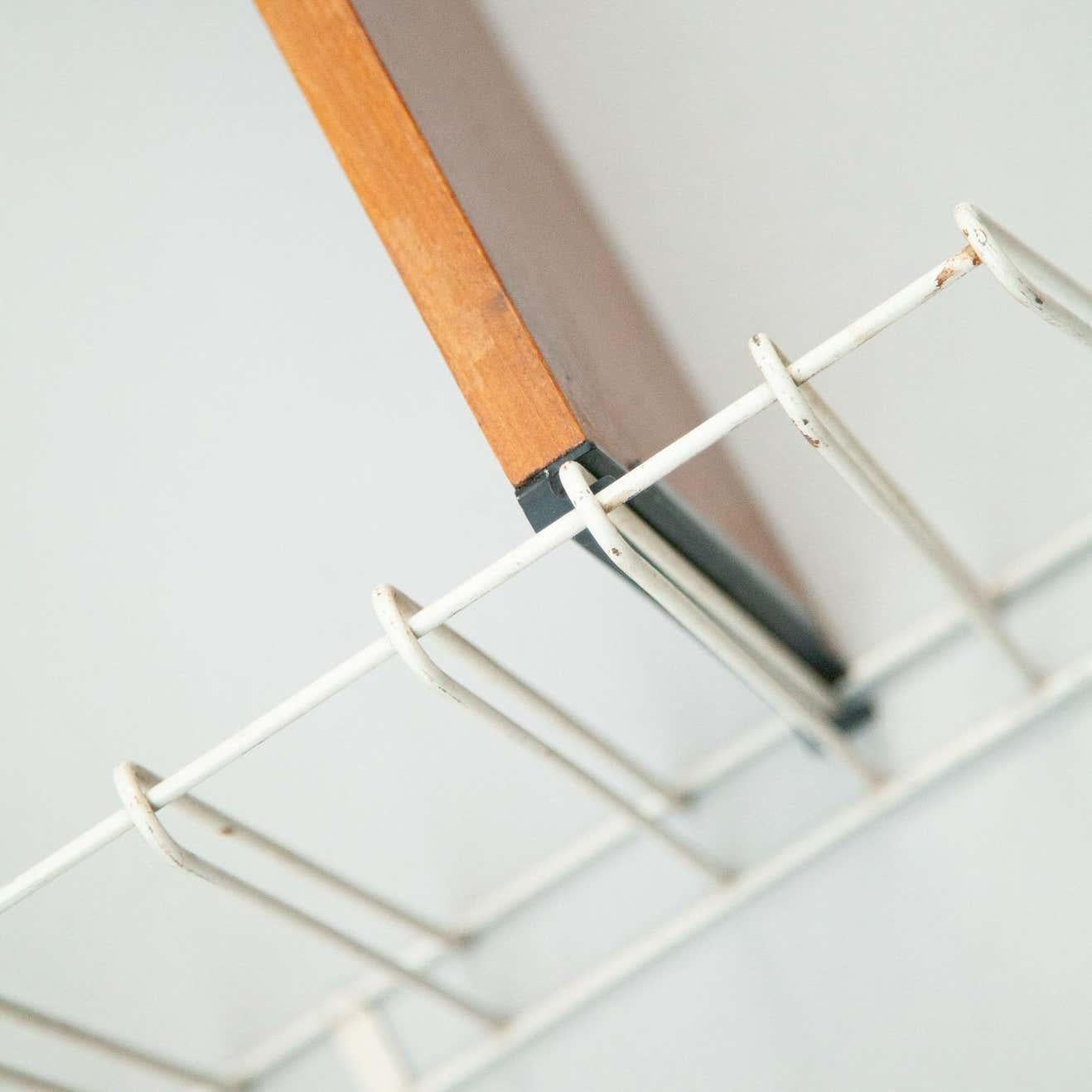 Mid-Century moderno Scaffale francese modulare di metà secolo, Wood e metallo in vendita
