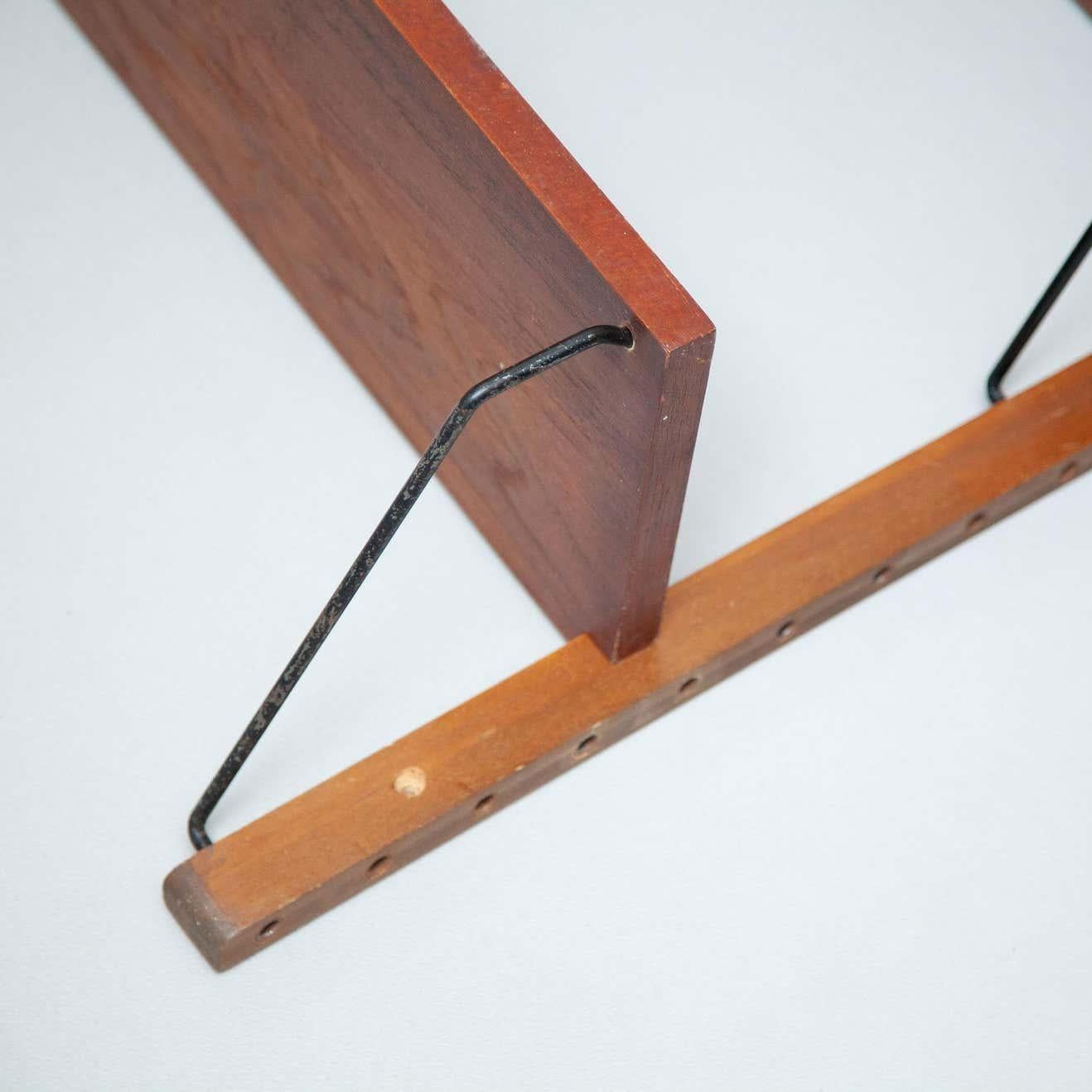 Mid-Century Modern French Modular System Shelve, Wood and Metal For Sale 5