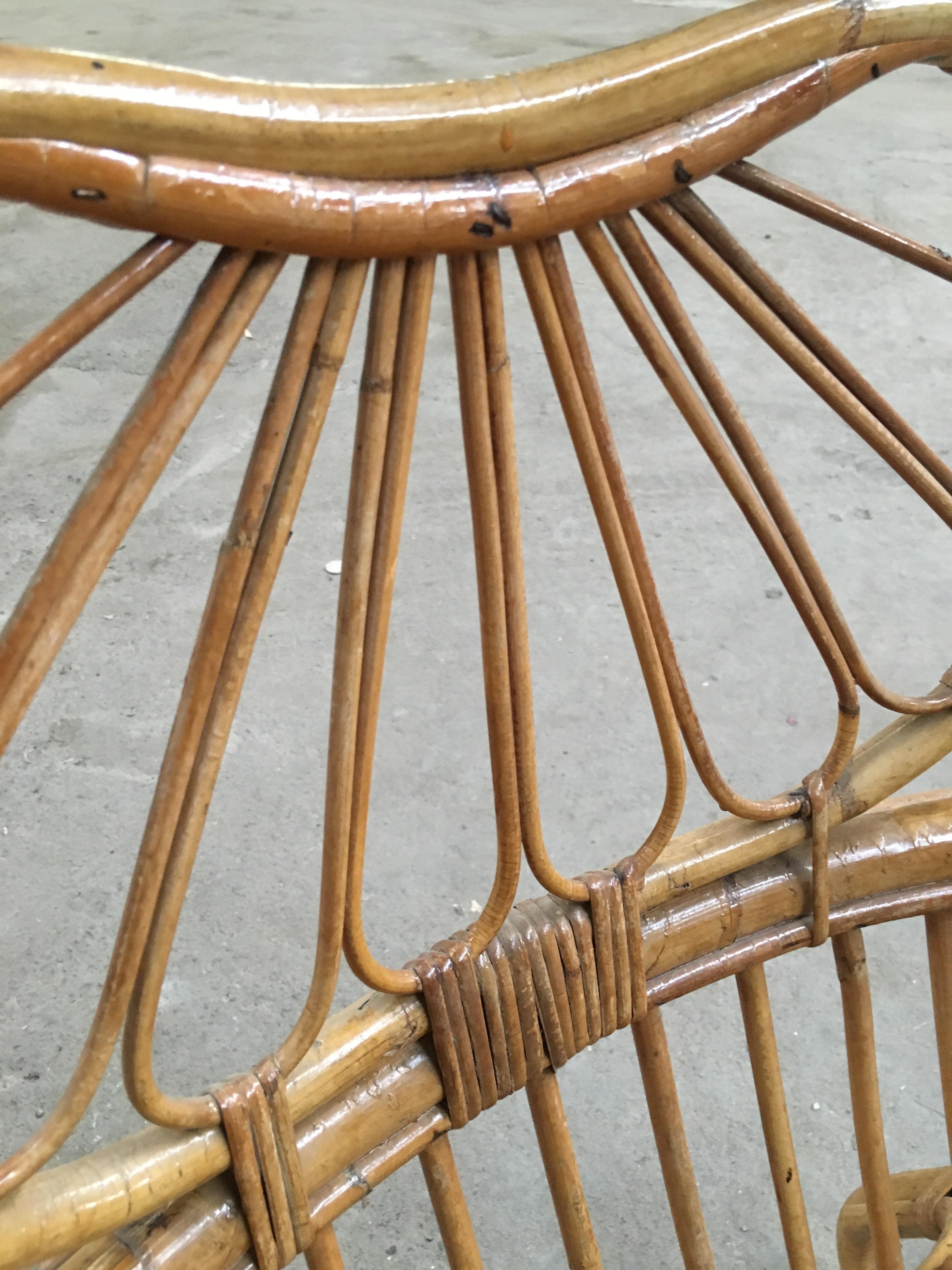 Paire de fauteuils français en bambou et rotin, style mi-siècle moderne, années 1970 en vente 3
