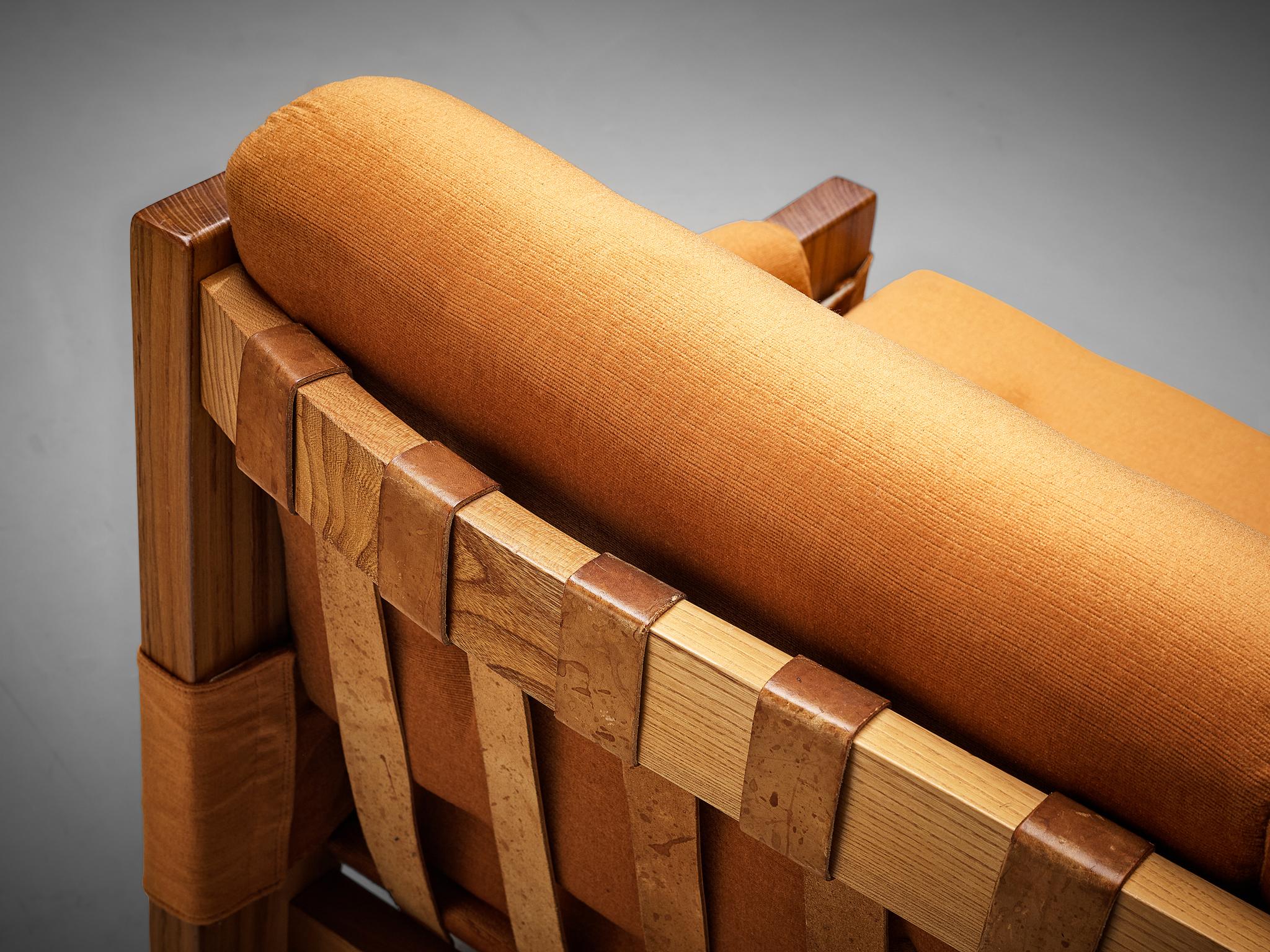 Canapé français moderne du milieu du siècle en orme massif 1