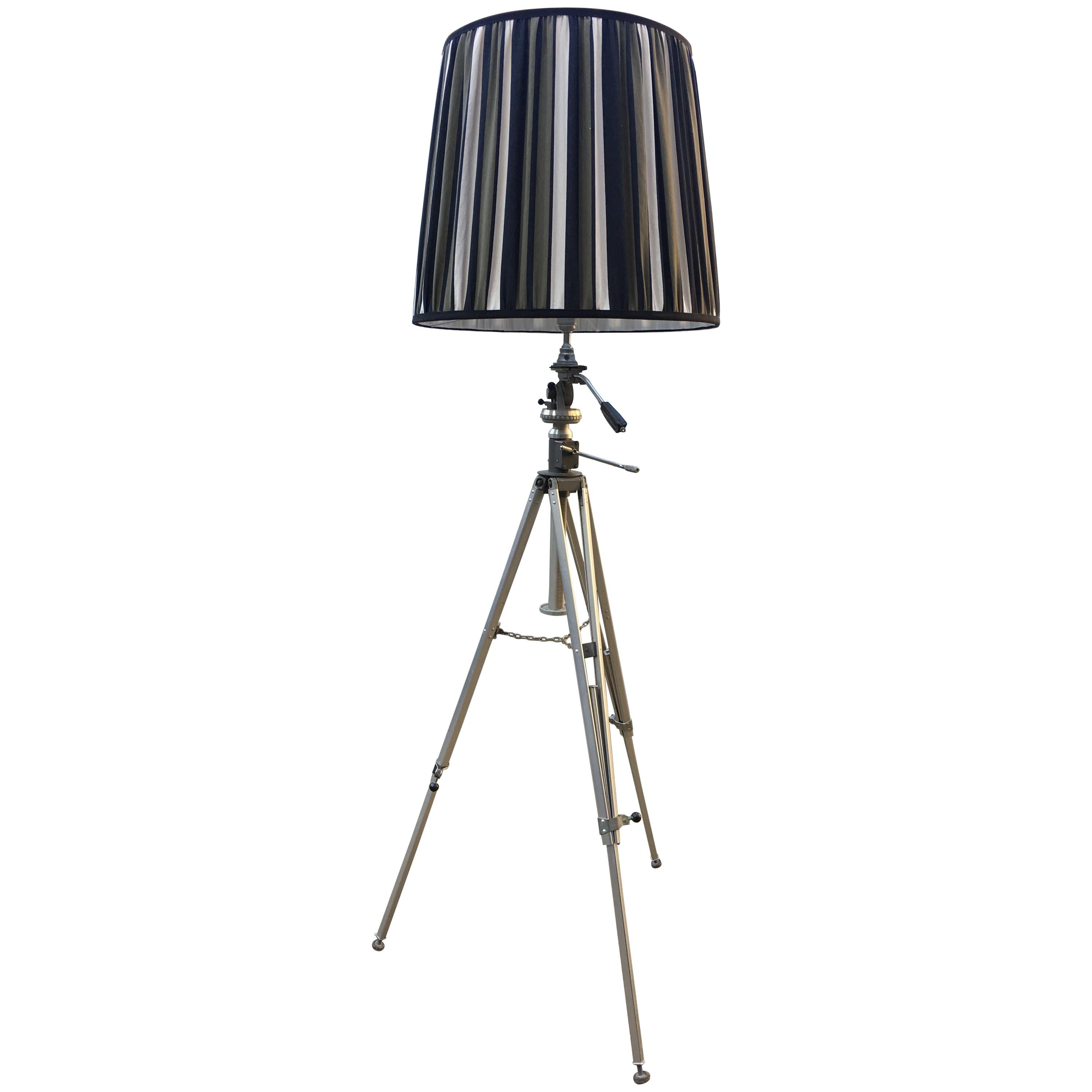 Mid-Century Modern French Tripod Aluminum Lamp from 1960s