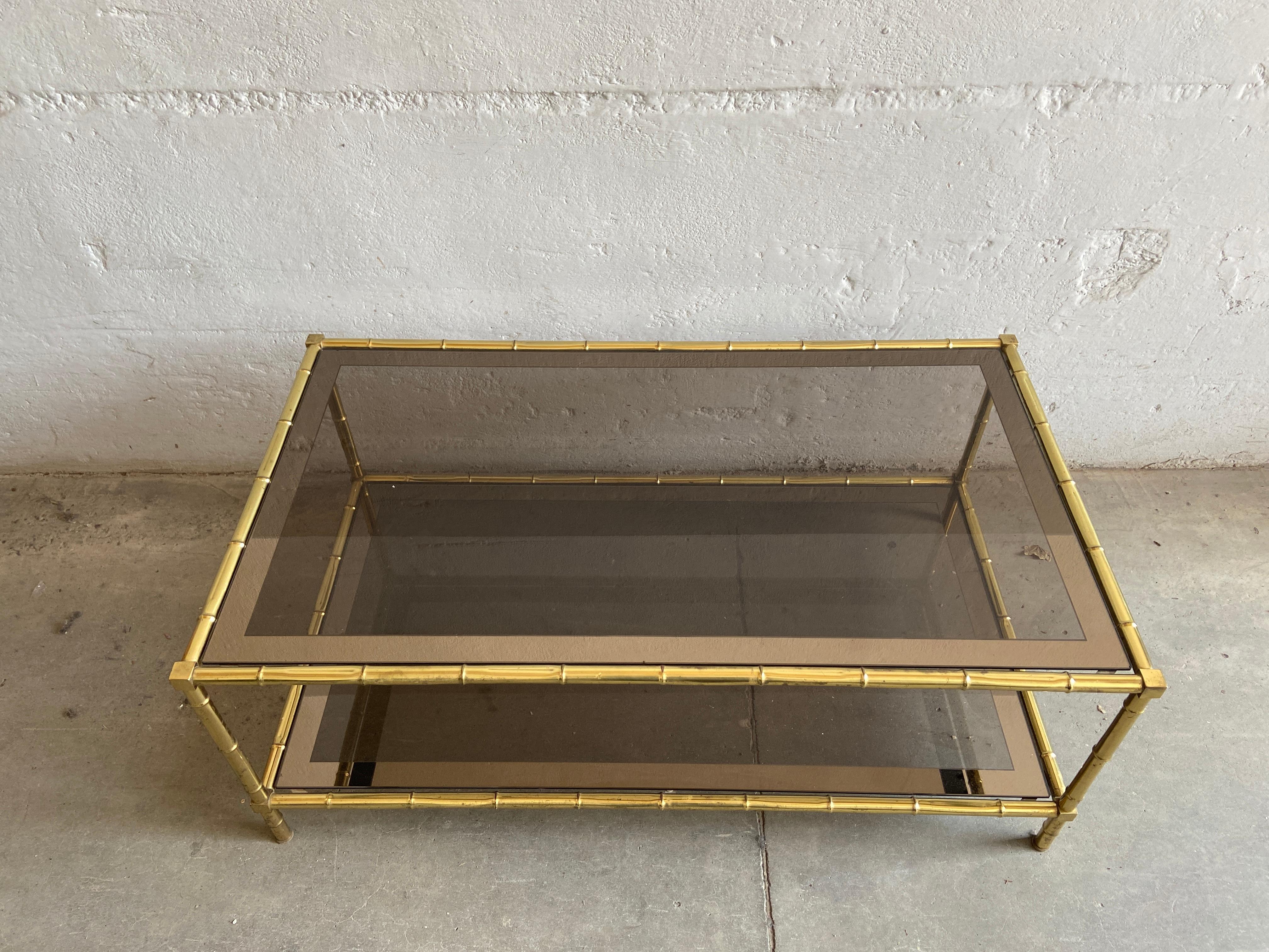 Mid-Century Modern French Two-Tier Maison Baguès Brass Coffee or Sofa Table For Sale 1