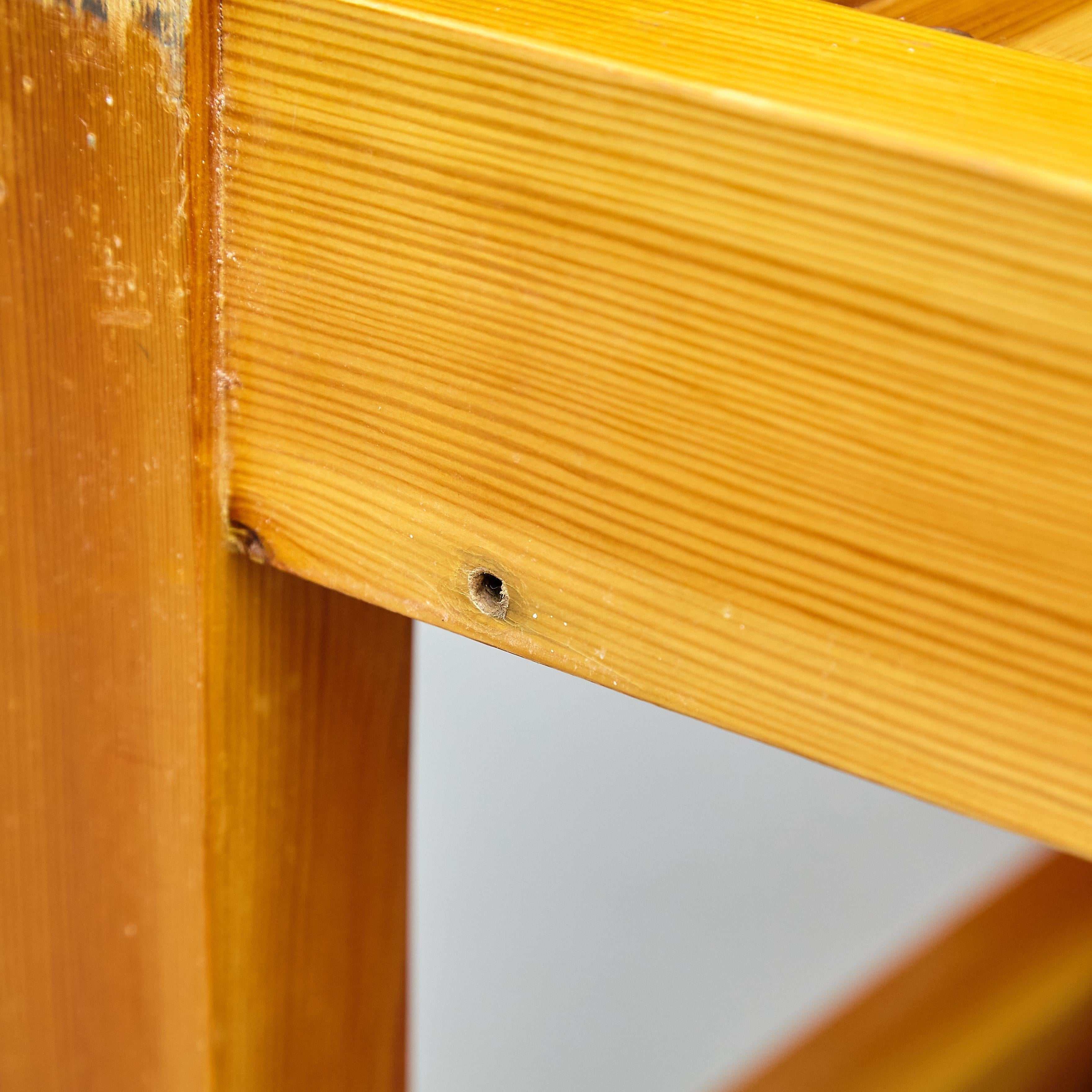 Table basse en bois française The Modernity, circa 1950 en vente 3
