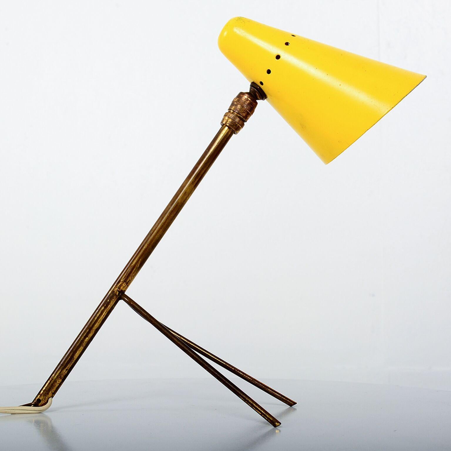 Mid-Century Modern French Yellow Cocotte Table or Wall Lamp, France, 1950s 2