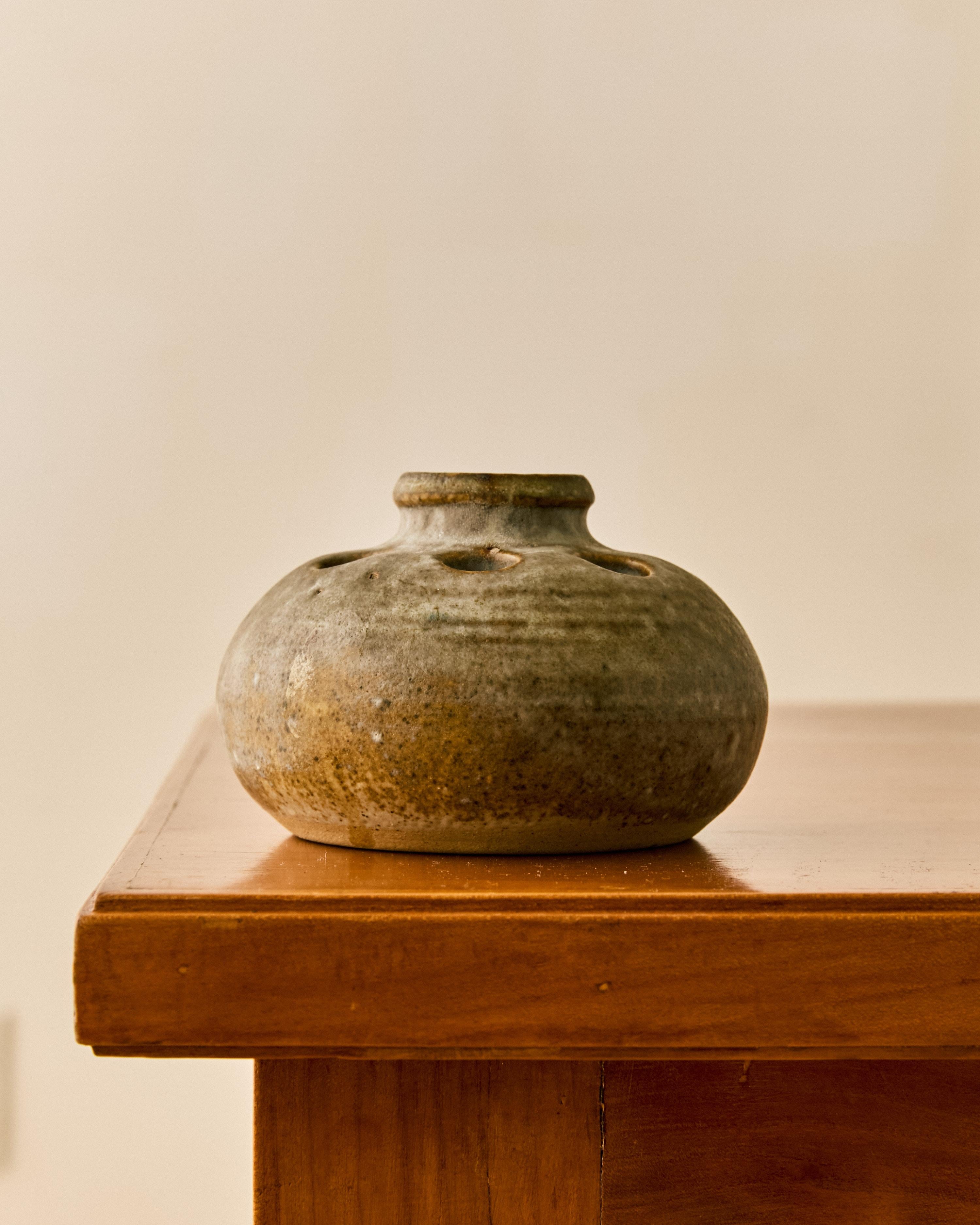 Jarrón rana Mid Century Modern en Bueno estado para la venta en Long Island City, NY