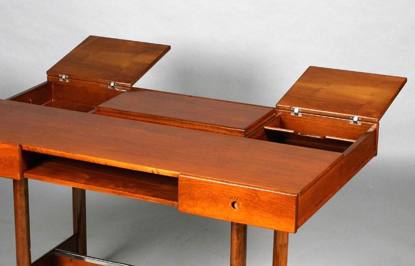 Mid-Century Modern Fruitwood Writing Desk by Saporiti 1