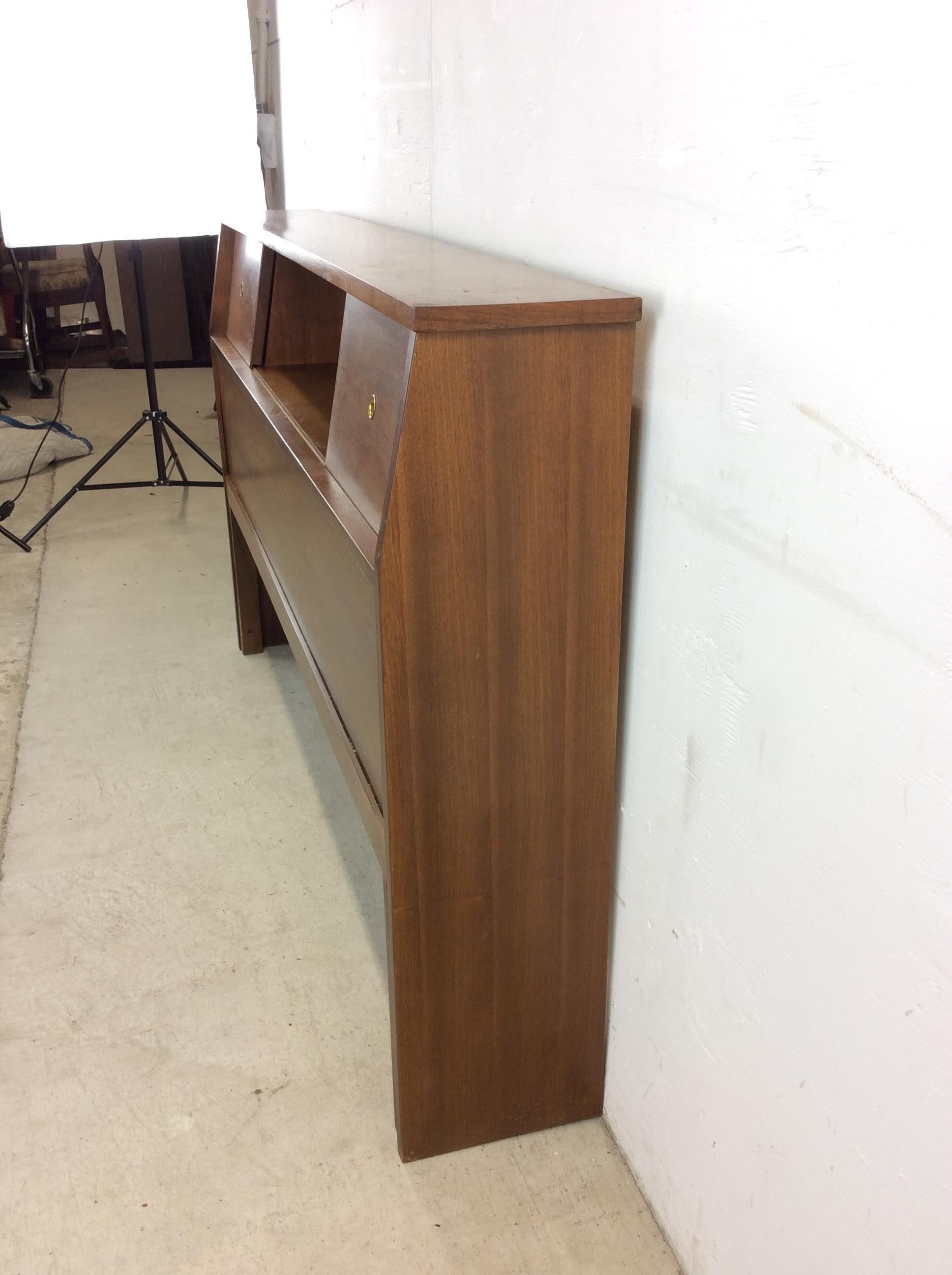 Mid Century Modern Full / Double Storage Headboard with sliding Doors 3