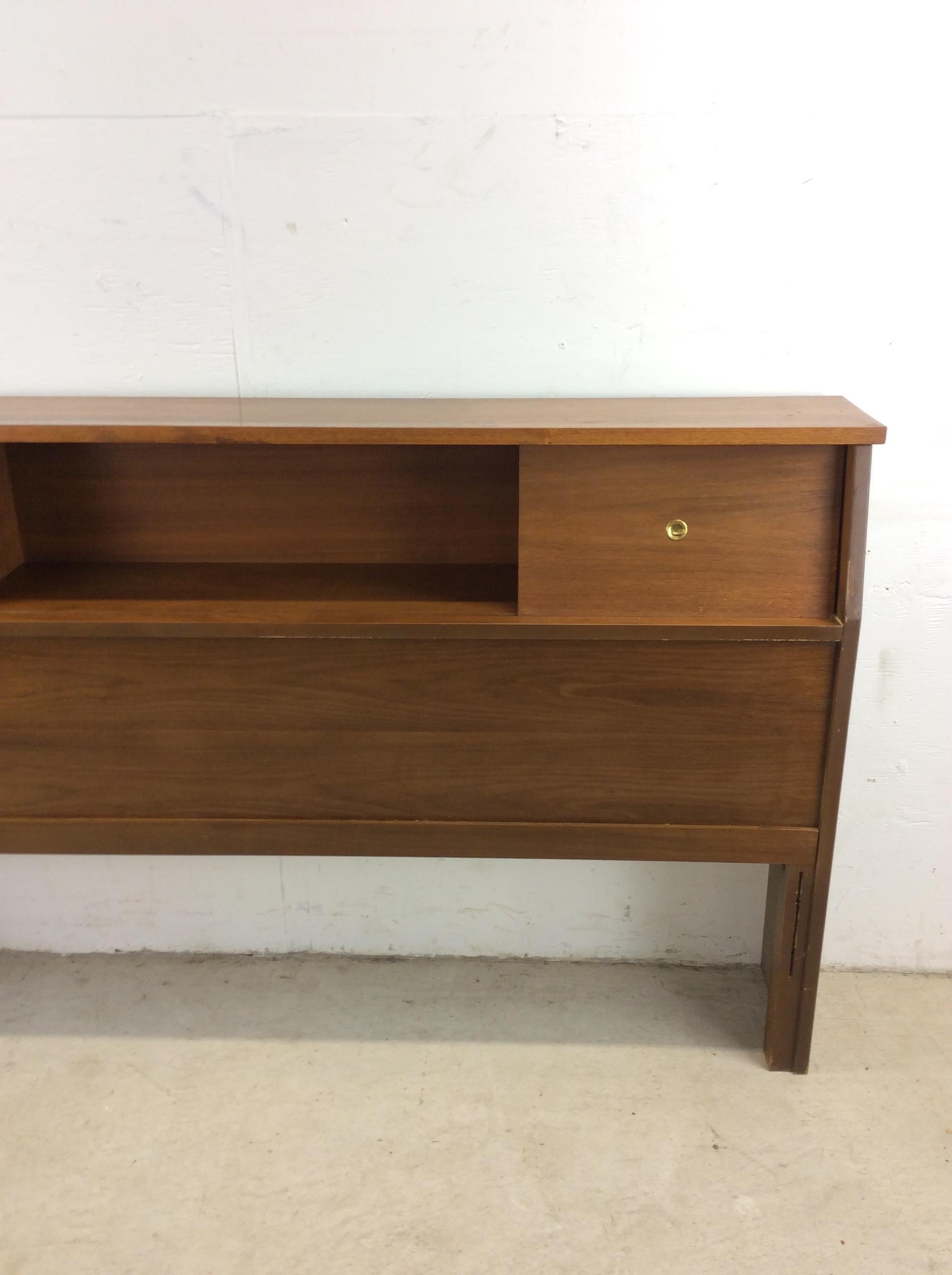 Mid Century Modern Full / Double Storage Headboard with sliding Doors 11