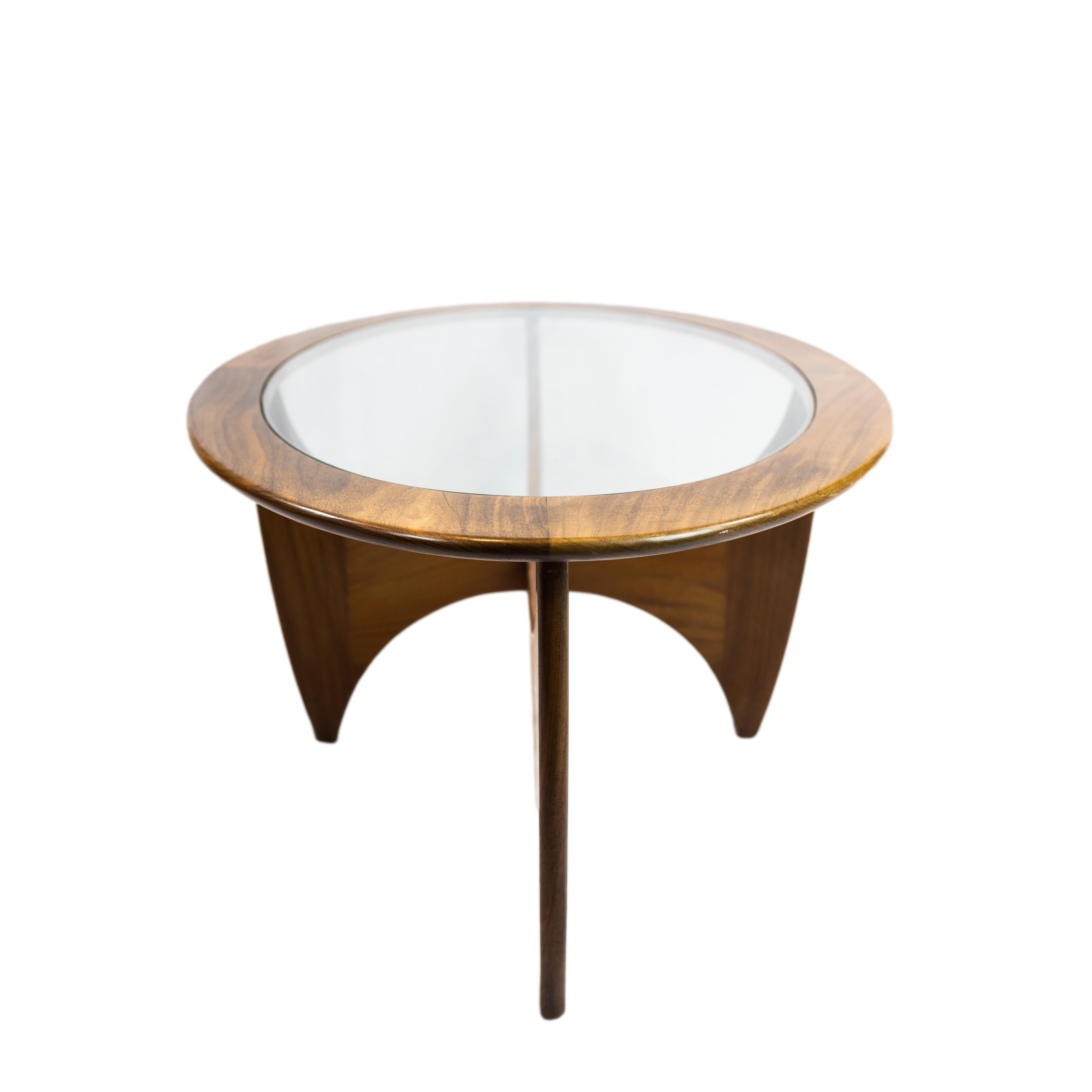 Mid-Century Modern G-Plan 'Astro' Oval Coffee Table, Teak, ca. 1960, W-48ins 1
